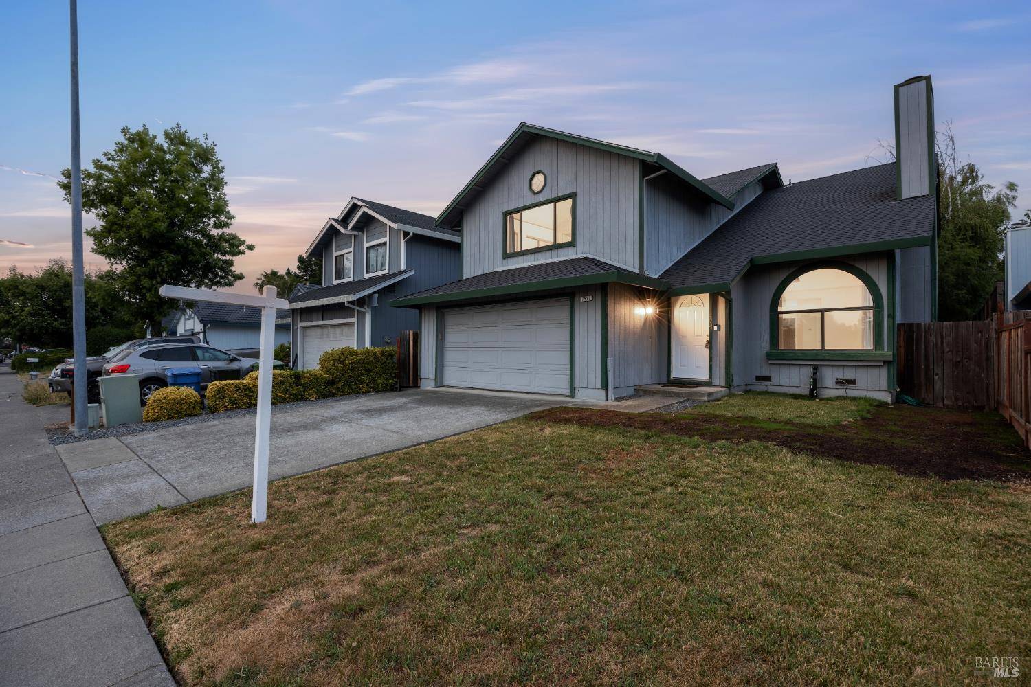 Rohnert Park, CA 94928,7520 Mercedes WAY