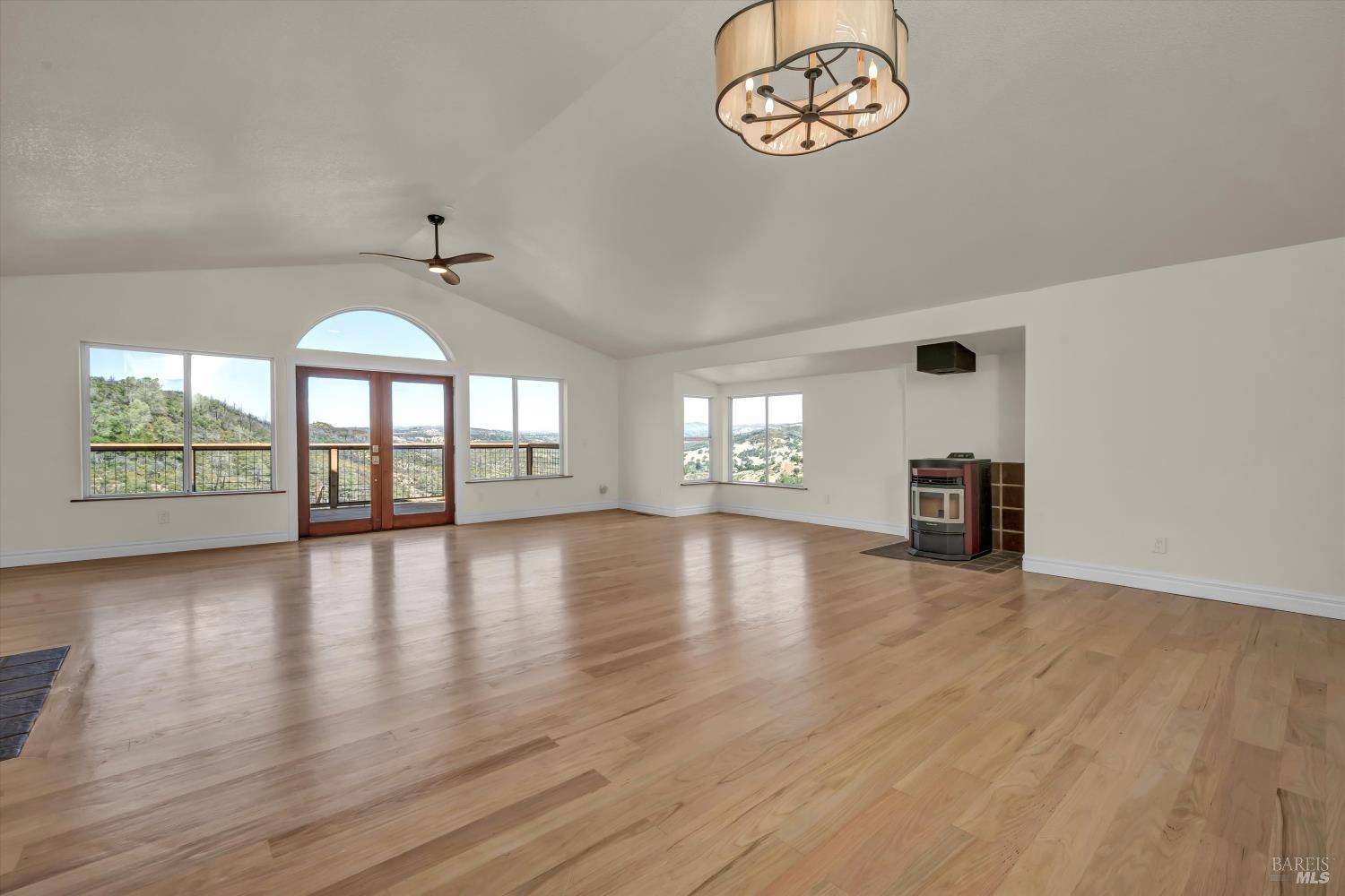 Pope Valley, CA 94567,314 Lariat ST