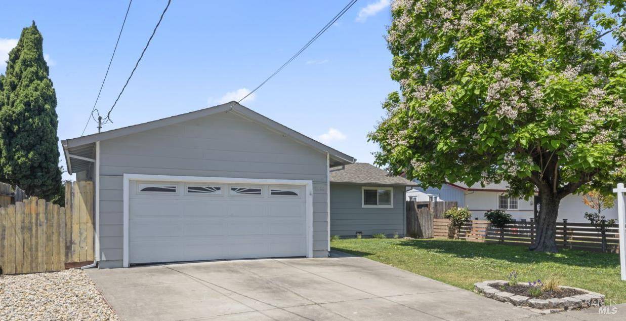 Rohnert Park, CA 94928,7233 Barbi LN