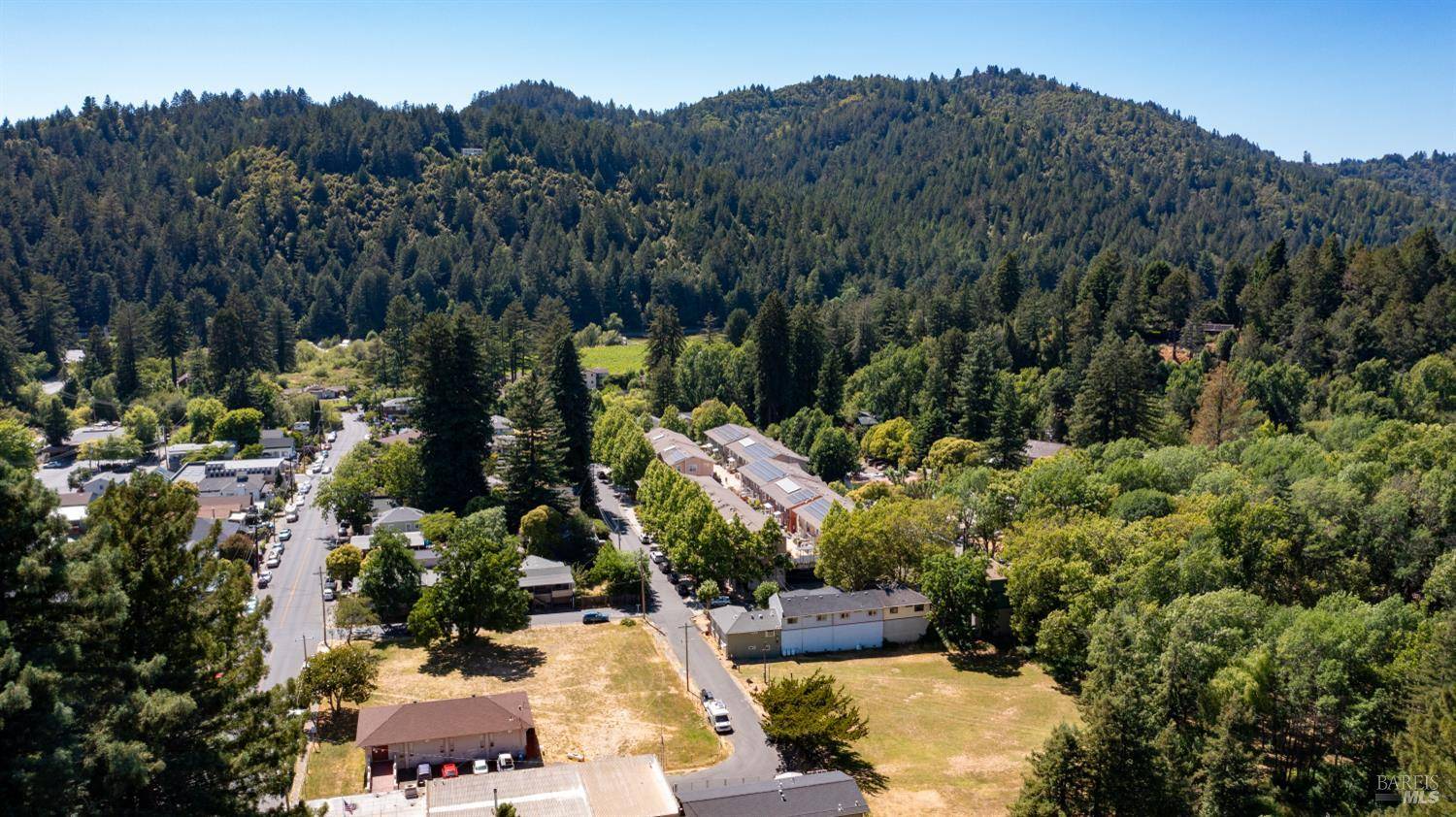 Guerneville, CA 95446,16352 5th ST