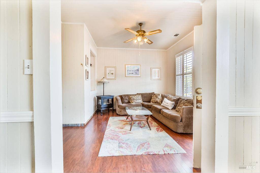 Benicia, CA 94510,141 E F ST