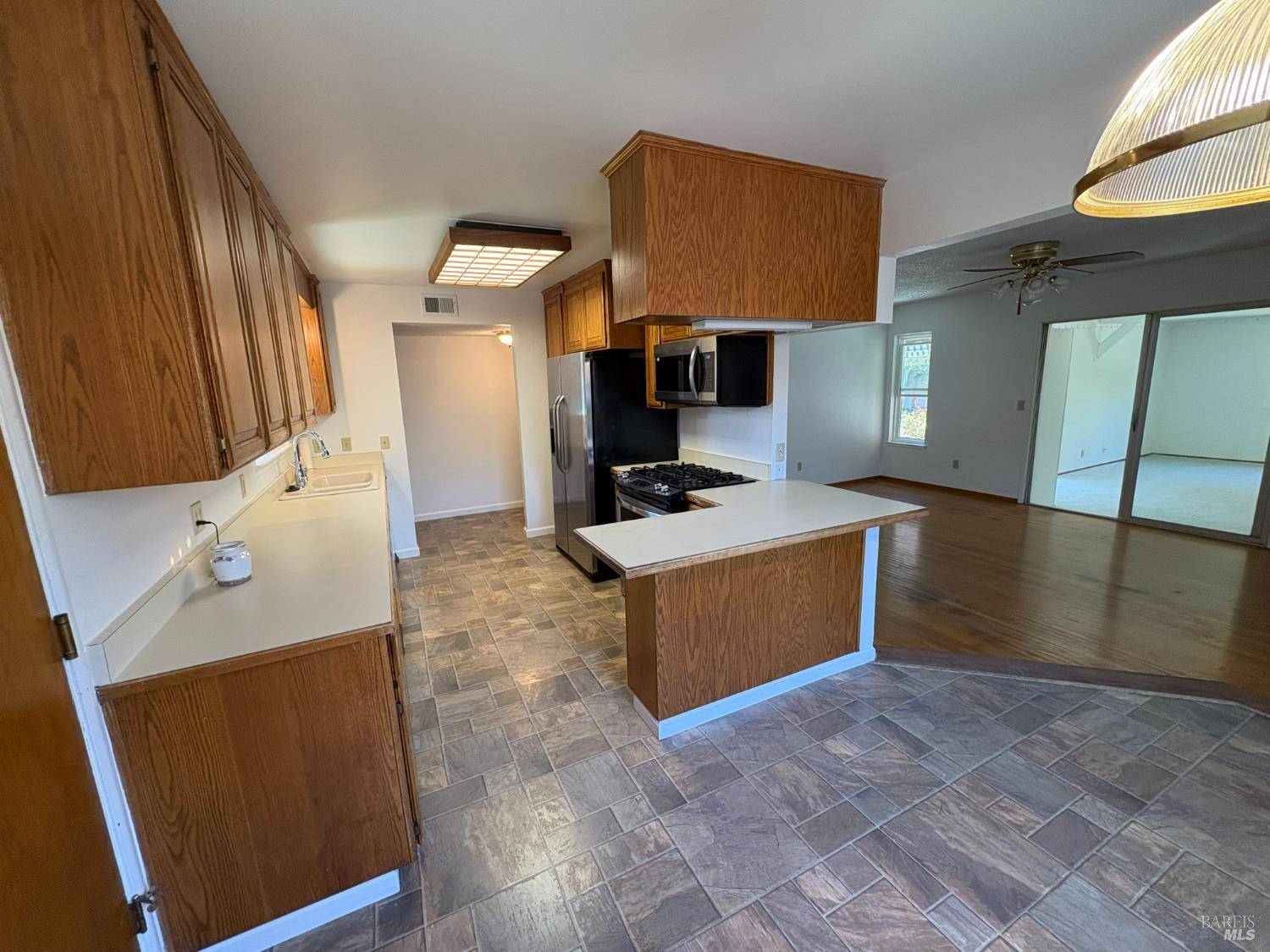 Rio Vista, CA 94571,90 Yosemite DR