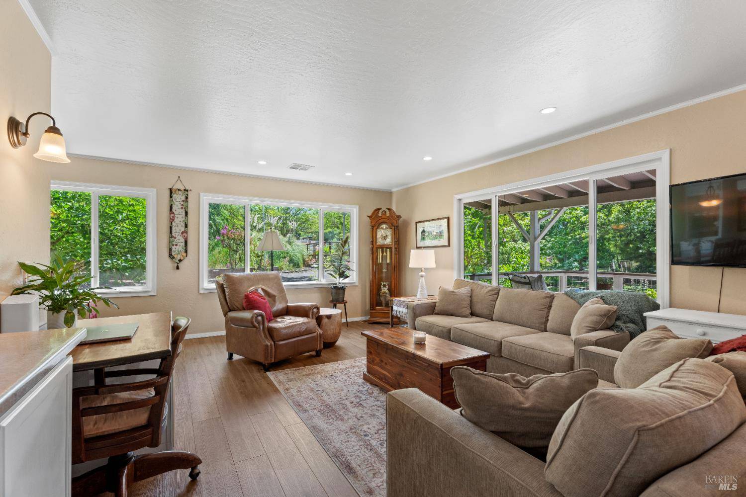 Ukiah, CA 95482,2650 Old River RD