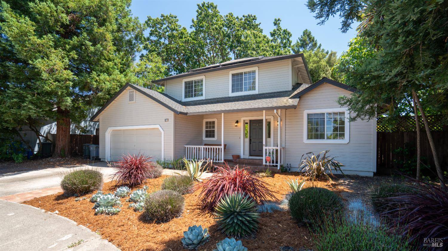 Santa Rosa, CA 95401,2318 S Hampton CIR