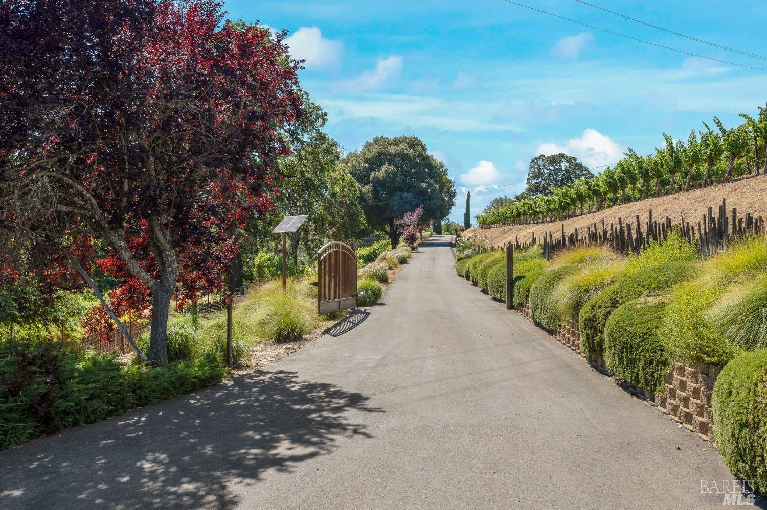 Ukiah, CA 95482,6201 Old River RD