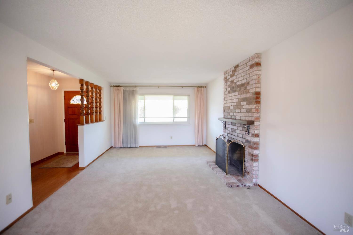 Petaluma, CA 94954,1688 Kearny CT