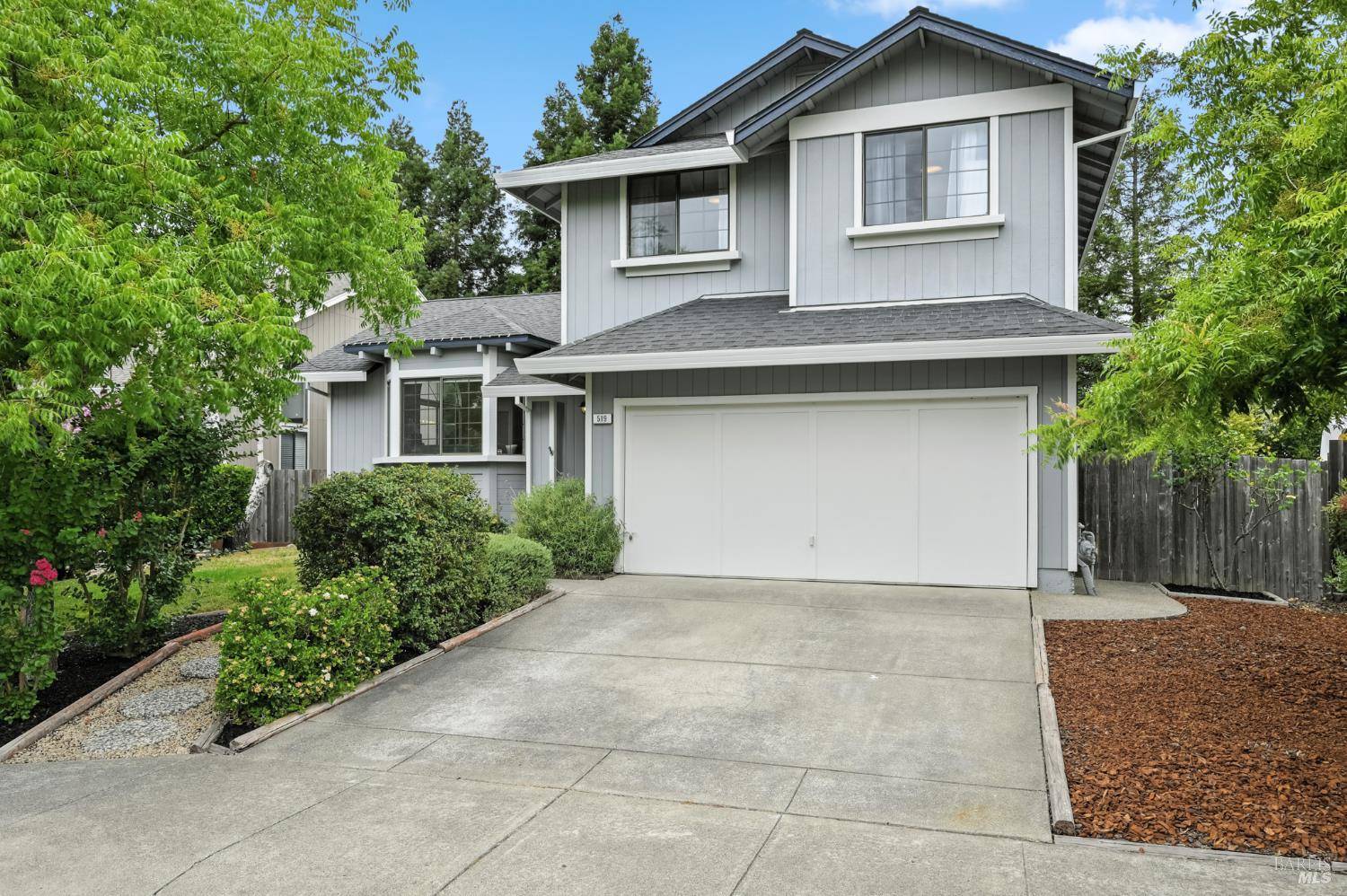 Windsor, CA 95492,519 Mallory AVE