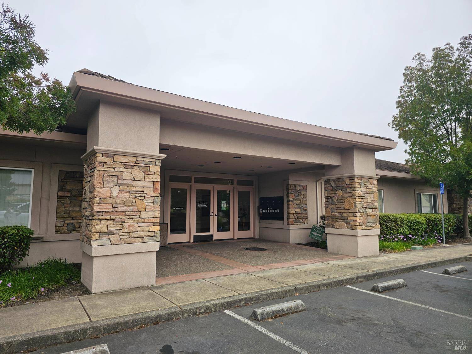 Napa, CA 94558,135 Camino Dorado 24