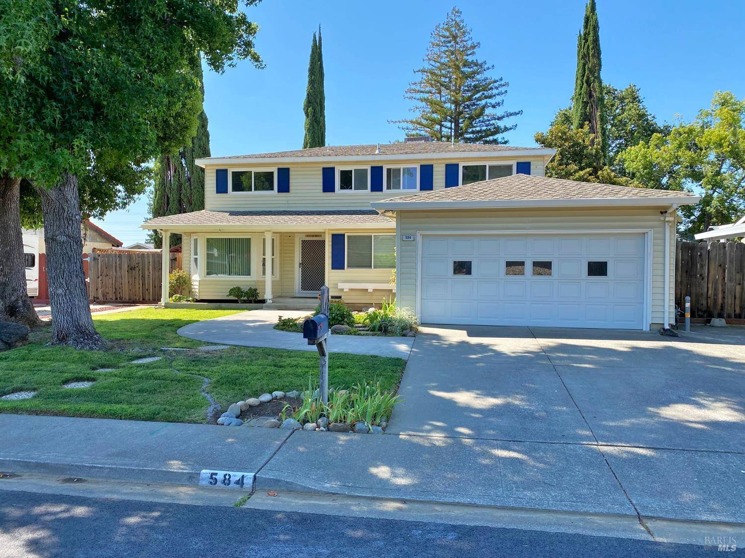 Vacaville, CA 95688,584 Fruitvale RD