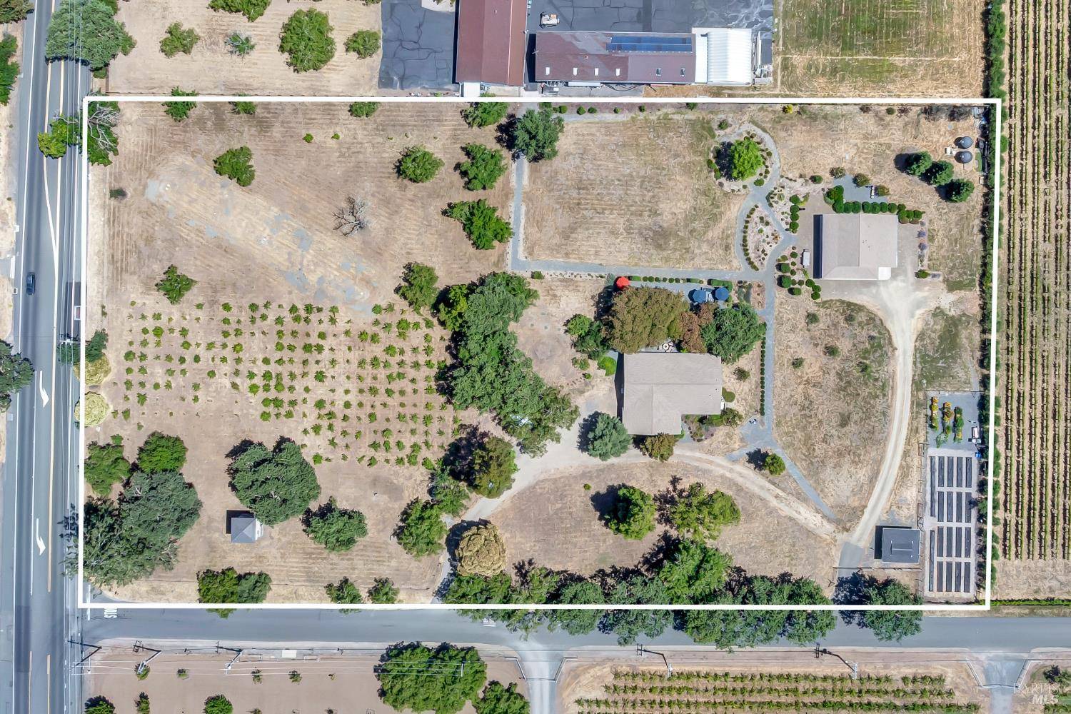 Kenwood, CA 95452,100 Lawndale RD