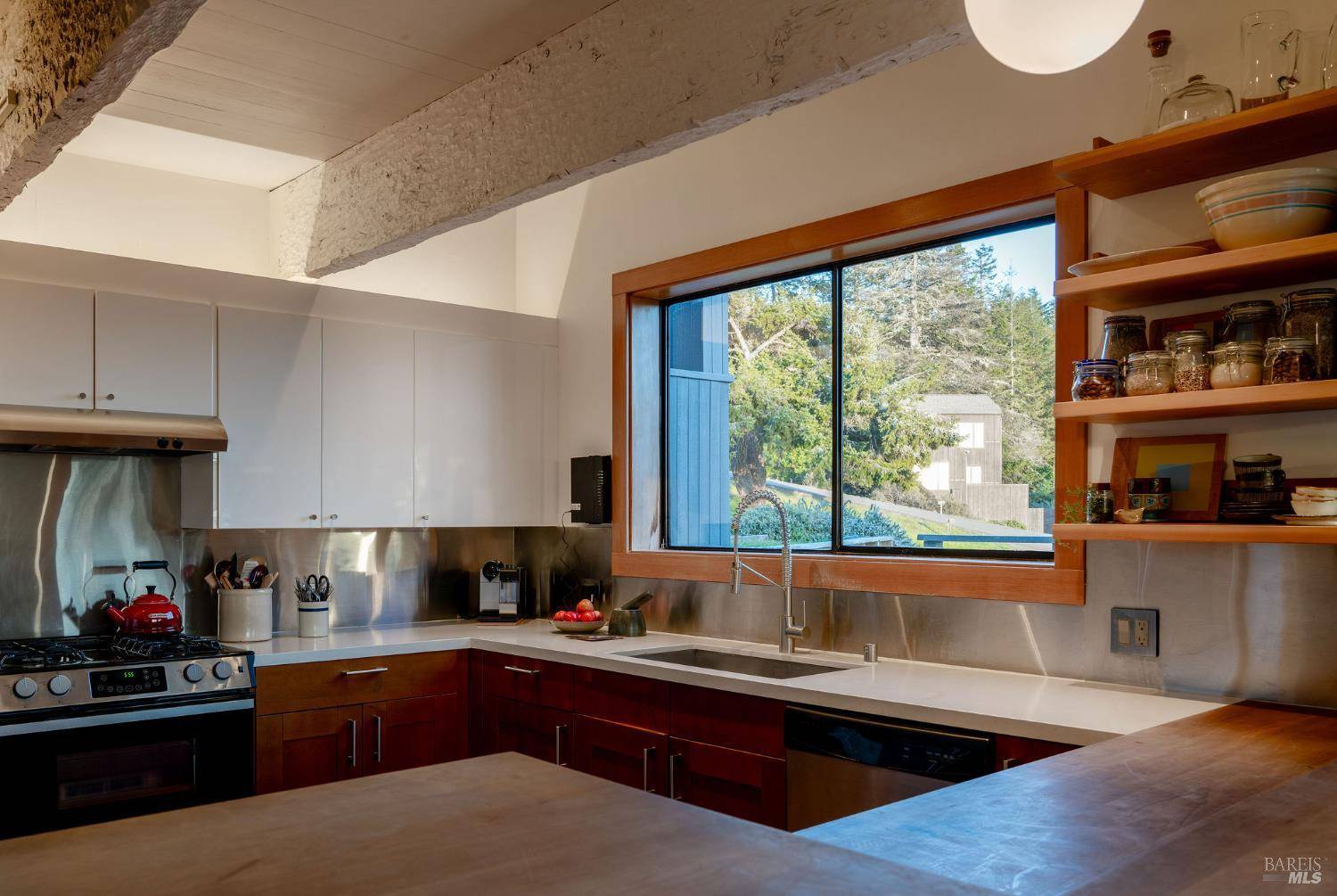 The Sea Ranch, CA 95497,365 Conifer Close