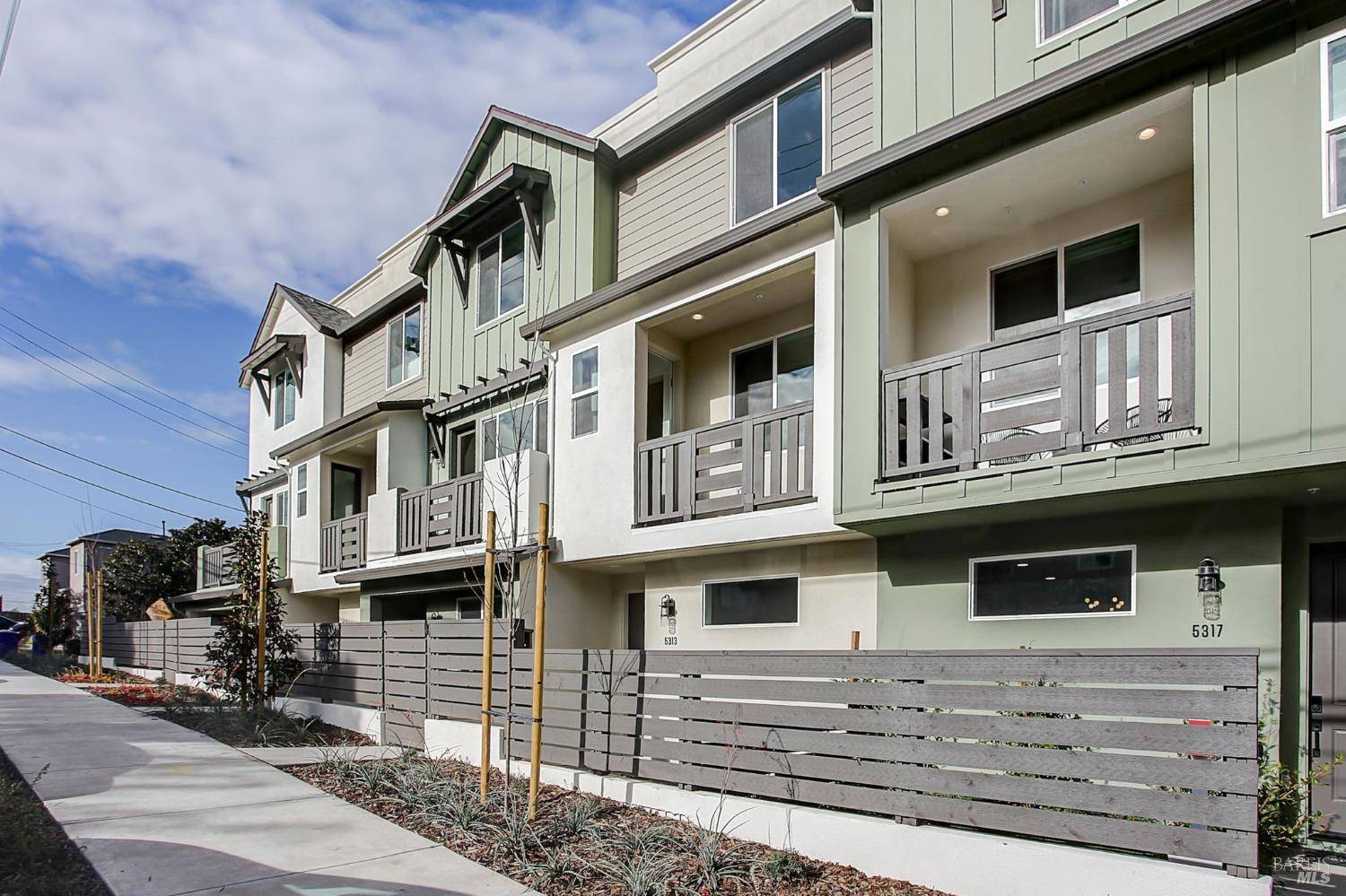 Richmond, CA 94804,5178 Blossom CIR