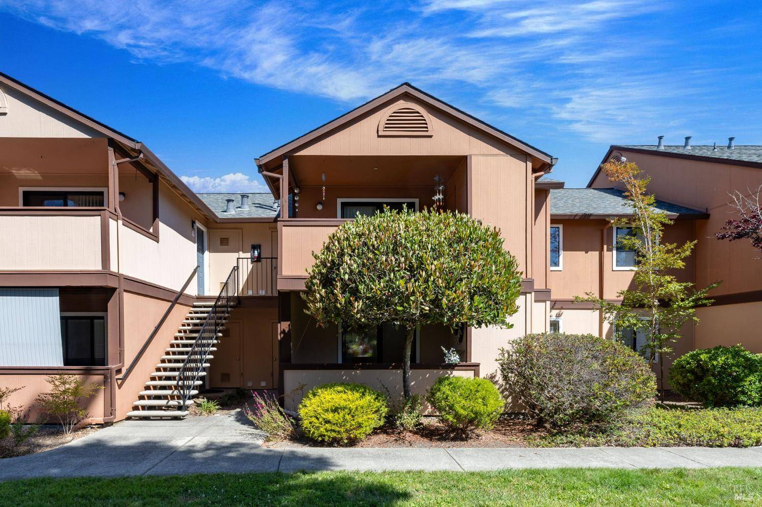 Rohnert Park, CA 94928,8201 Camino Colegio DR 3