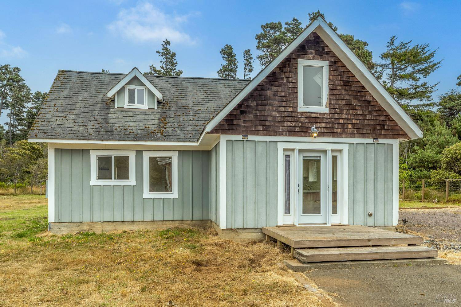 Fort Bragg, CA 95437,32500 Gibney LN