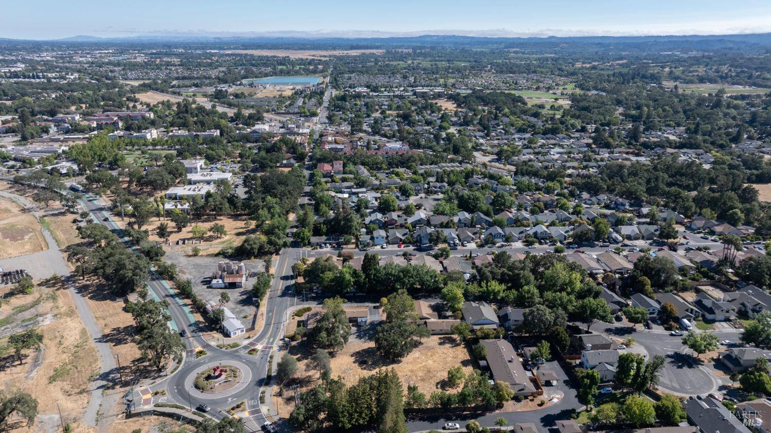 Windsor, CA 95492,9551 Old Redwood HWY