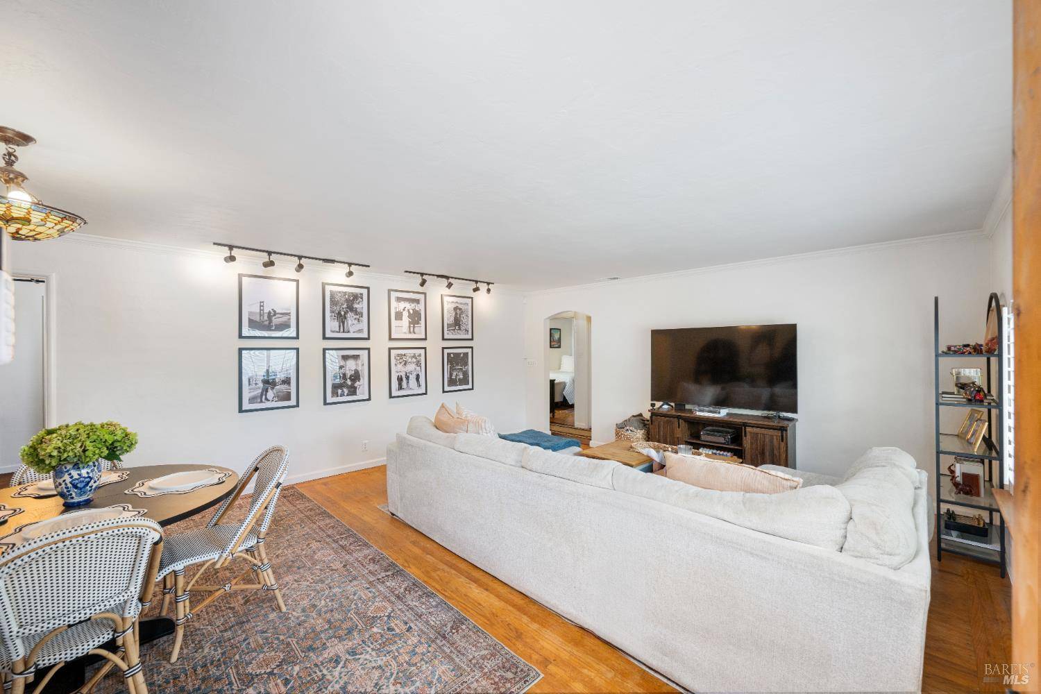 Sonoma, CA 95476,337 Bettencourt ST