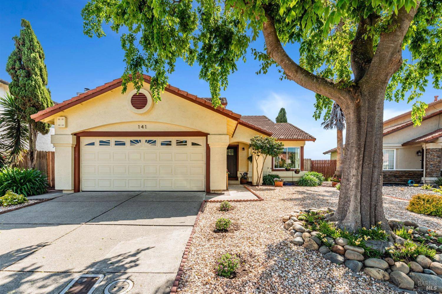 Vallejo, CA 94589,141 Albatrosse WAY