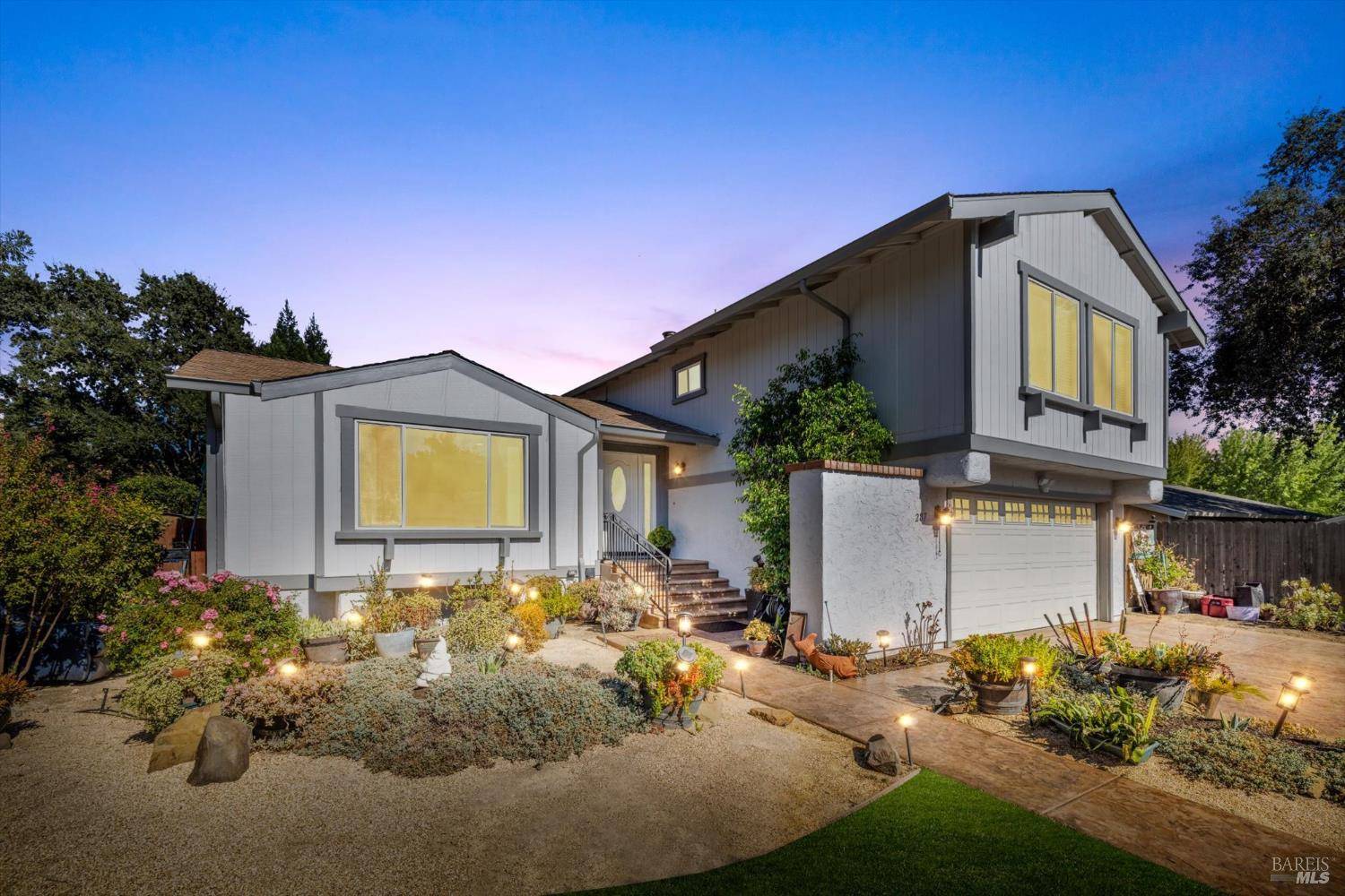 Vacaville, CA 95688,287 N Alamo DR