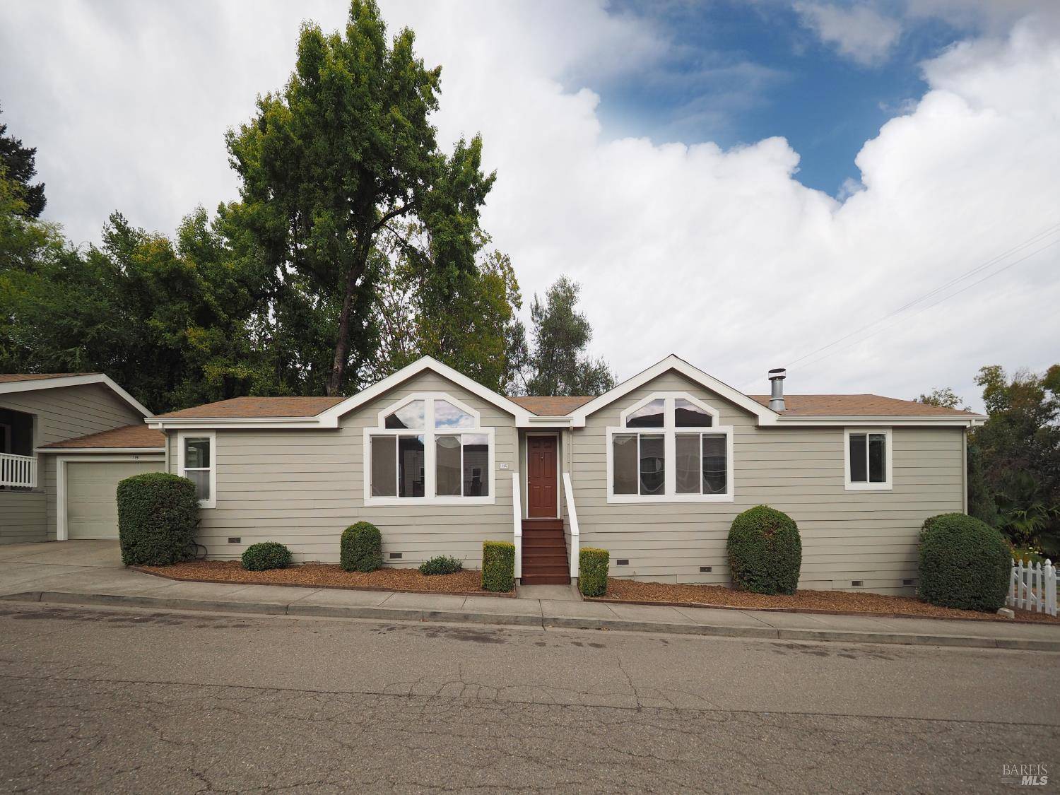 Geyserville, CA 95441,115 School House LN #117