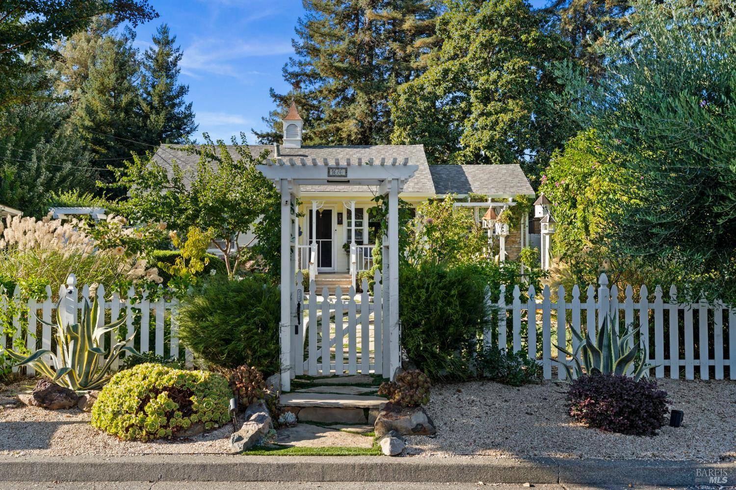 Napa, CA 94559,1676 Muller DR