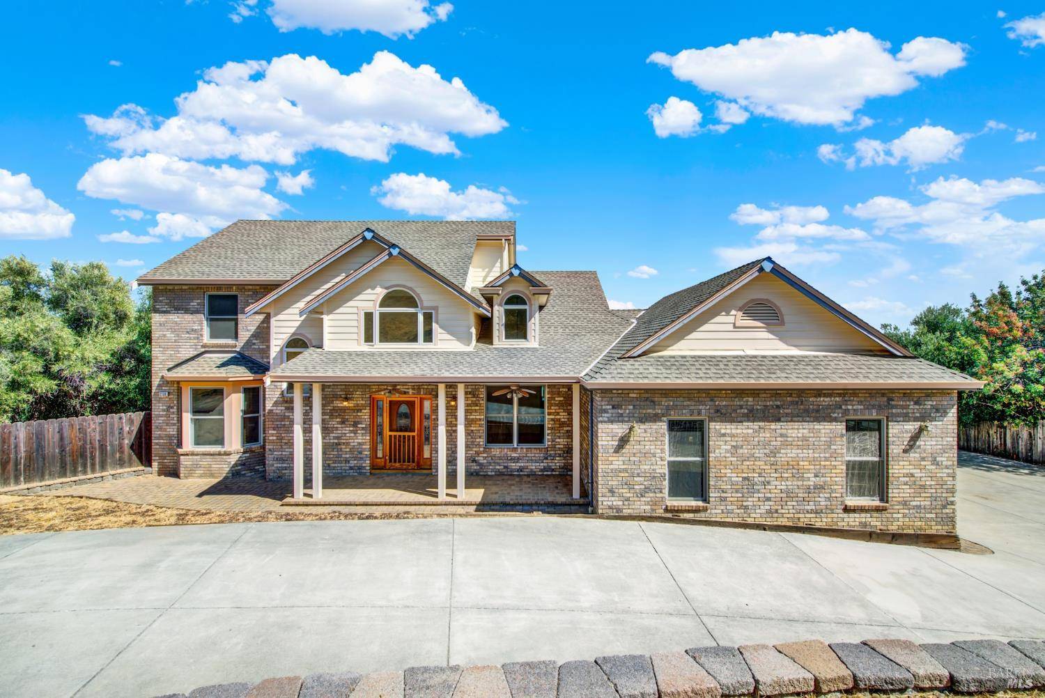 Vacaville, CA 95688,2136 Vineyard Hills CT