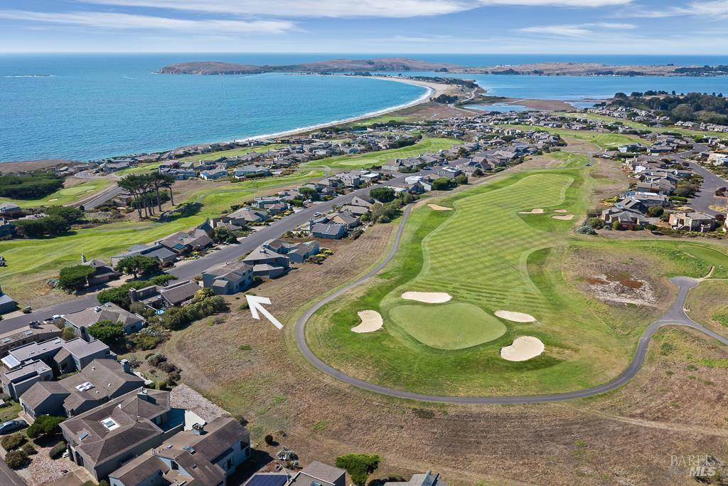 Bodega Bay, CA 94923,20890 Heron DR