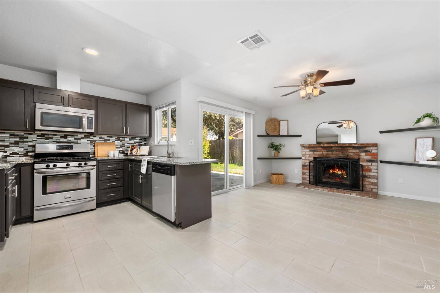 Fairfield, CA 94533,1944 Diamond WAY