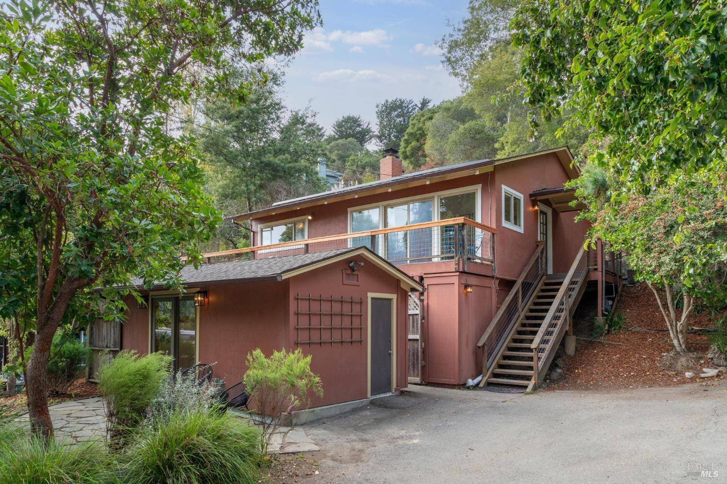 Mill Valley, CA 94941,362 Pine Hill RD