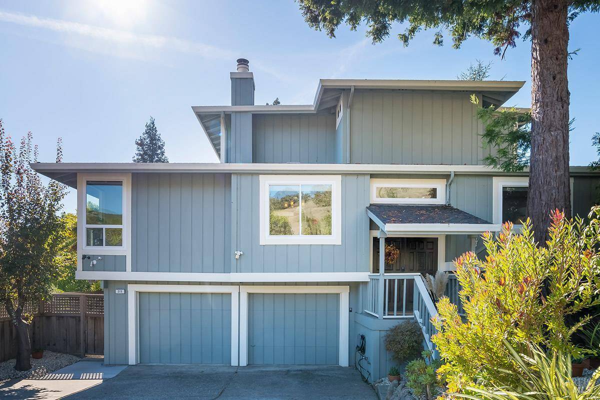 Novato, CA 94945,215 San Ramon WAY