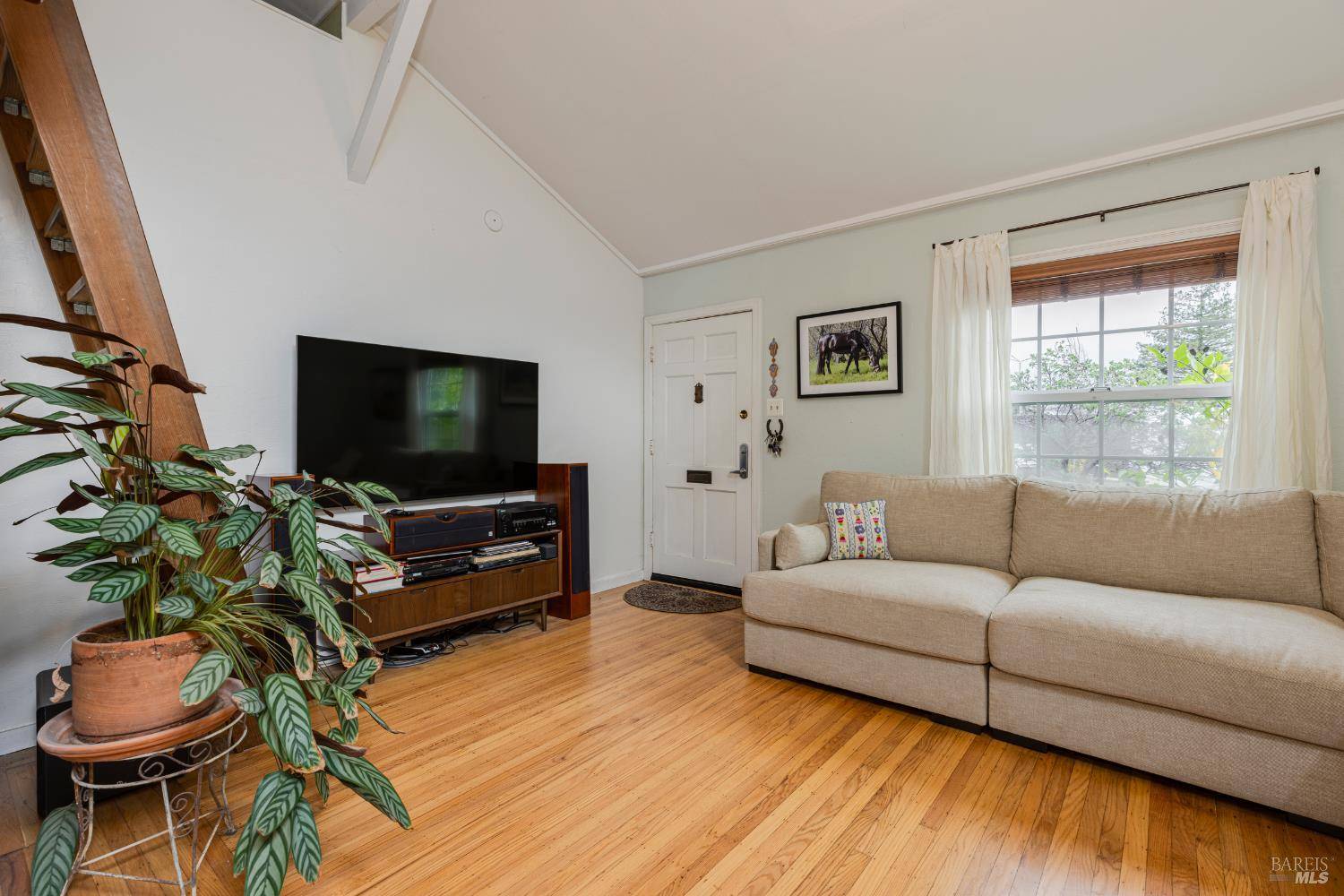 Petaluma, CA 94952,340 Payran ST