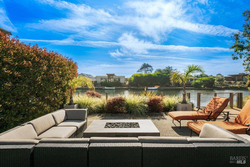 Stinson Beach, CA 94970,169 Dipsea RD