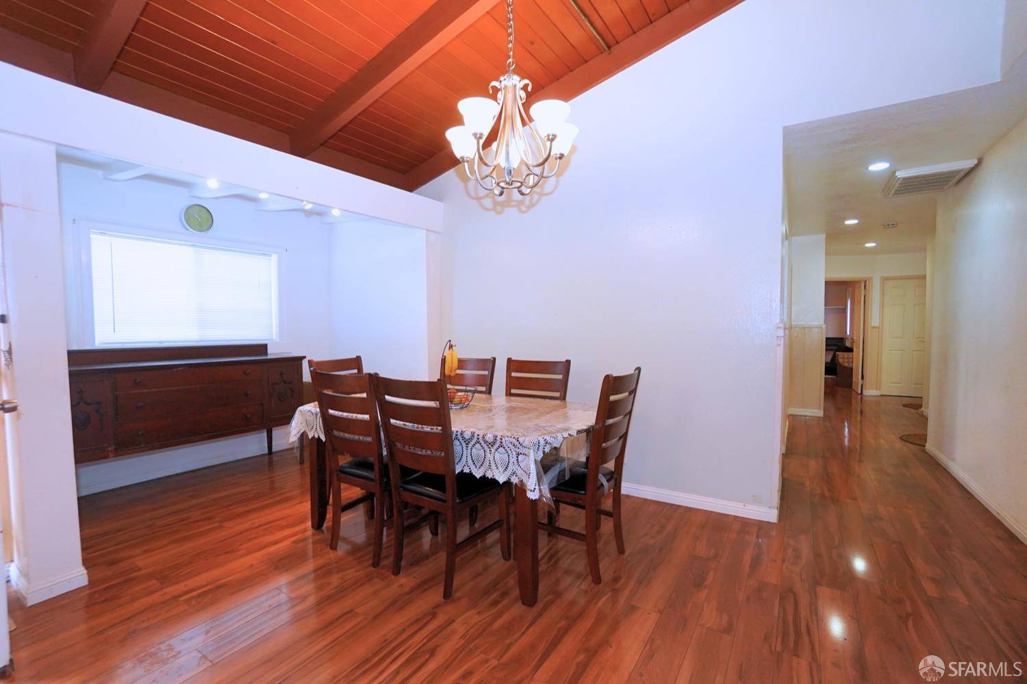 Daly City, CA 94015,511 Skyline DR