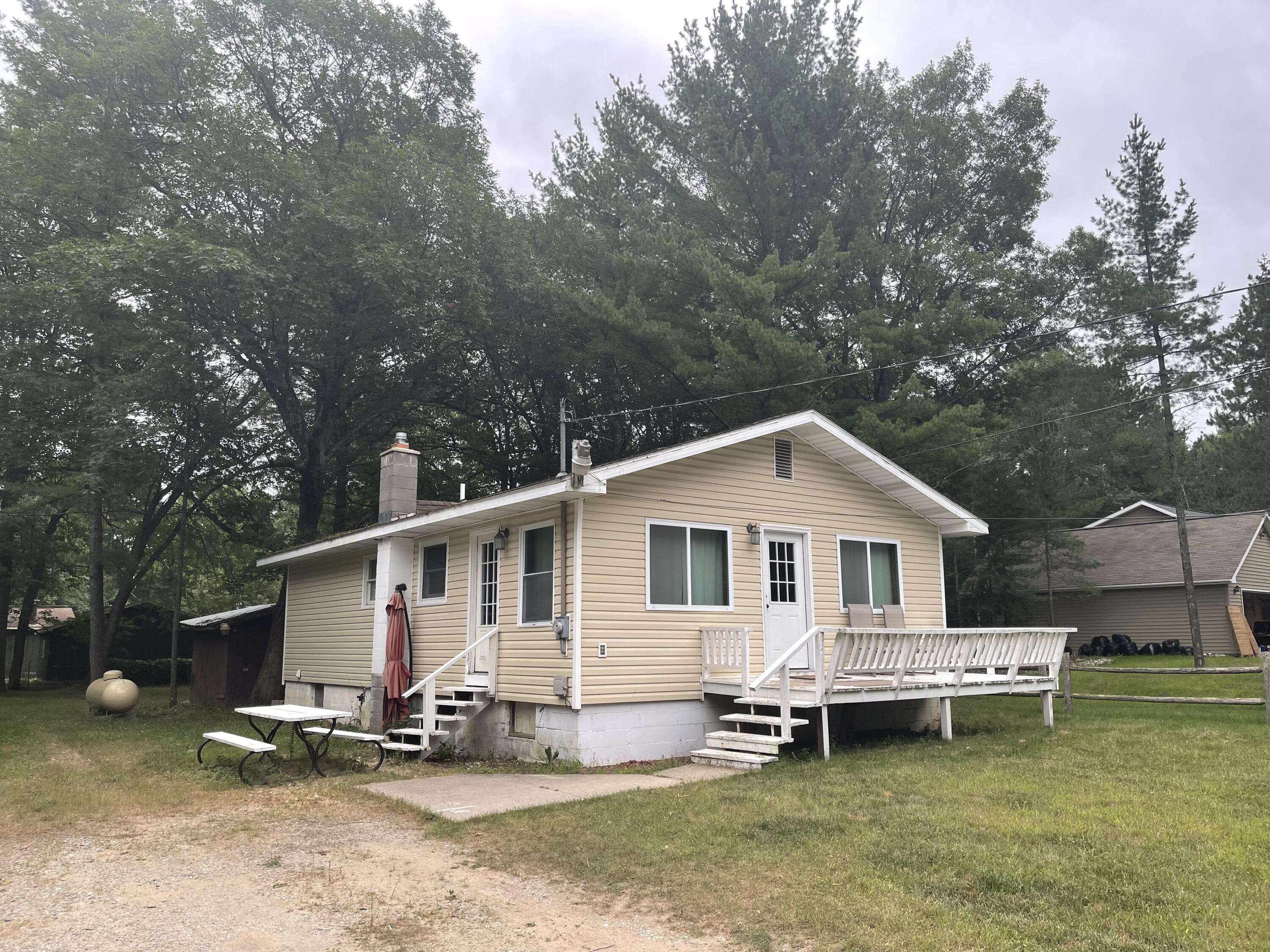 Ossineke, MI 49766,10613 Emory LN