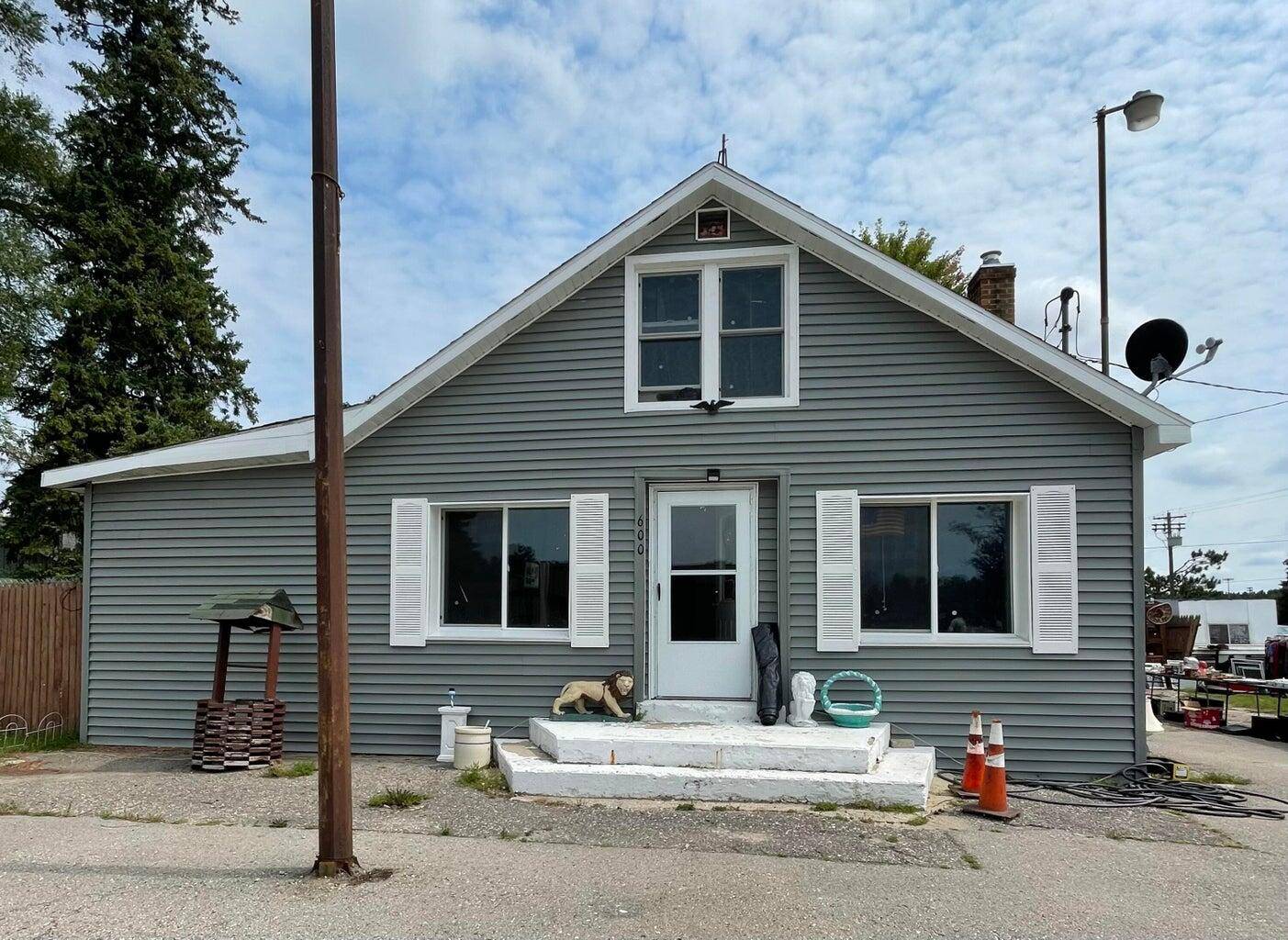 Hillman, MI 49746,600 N State ST