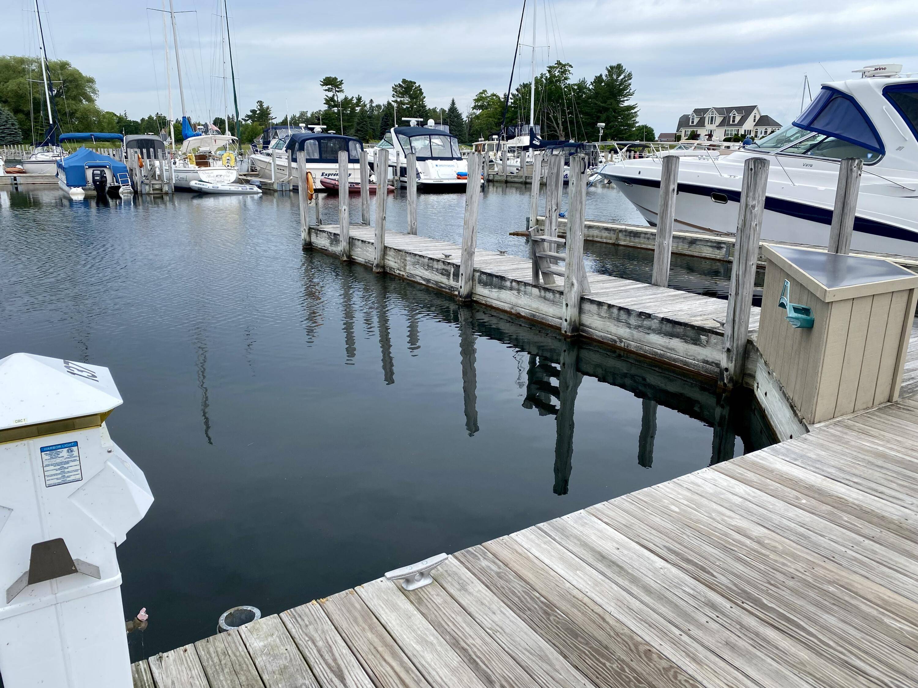 Cheboygan, MI 49721,137 Boat Club DR Slip 137