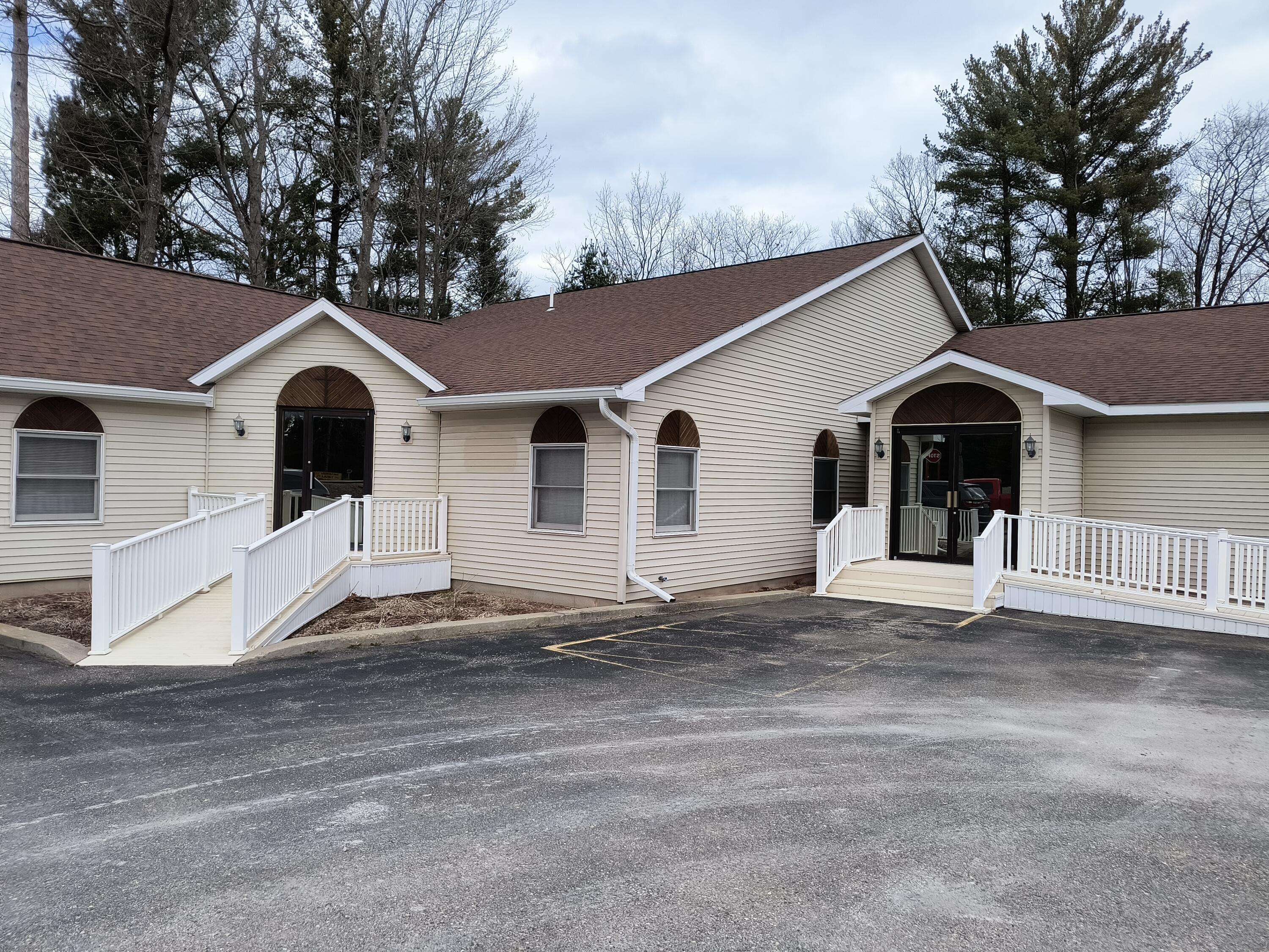 Ossineke, MI 49766,10555 US 23 South