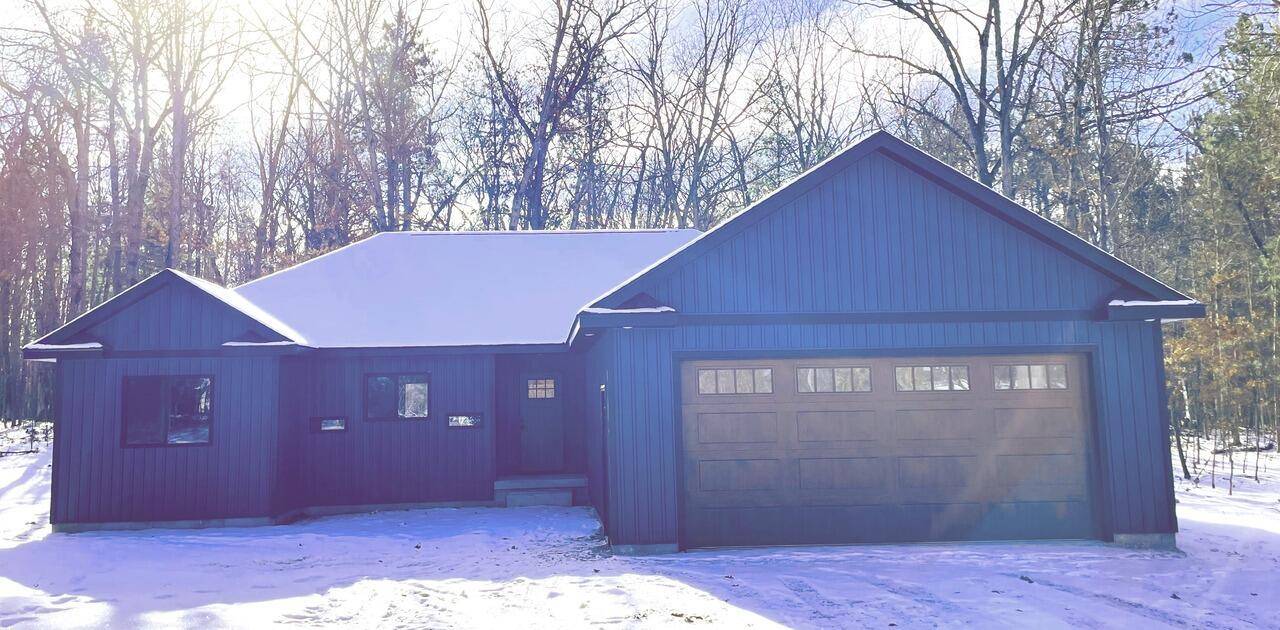 Roscommon, MI 48653,108 Rolling Oak LN