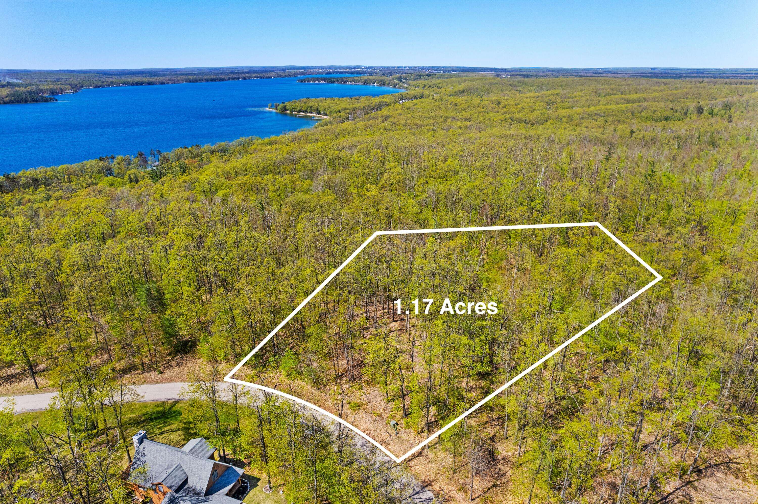Gaylord, MI 49735,0 Woodridge Unit 2