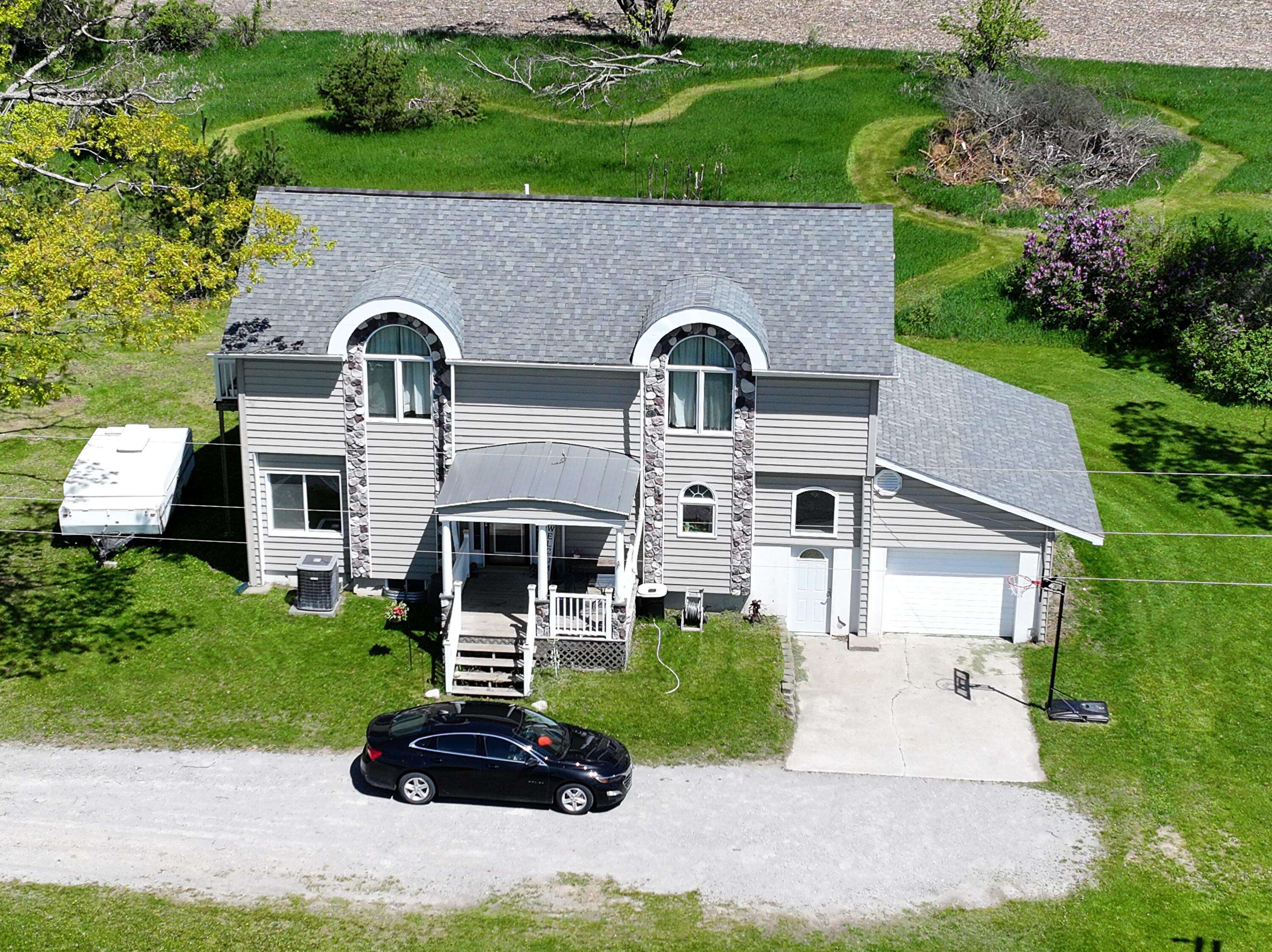 Lachine, MI 49753,10277 M-65