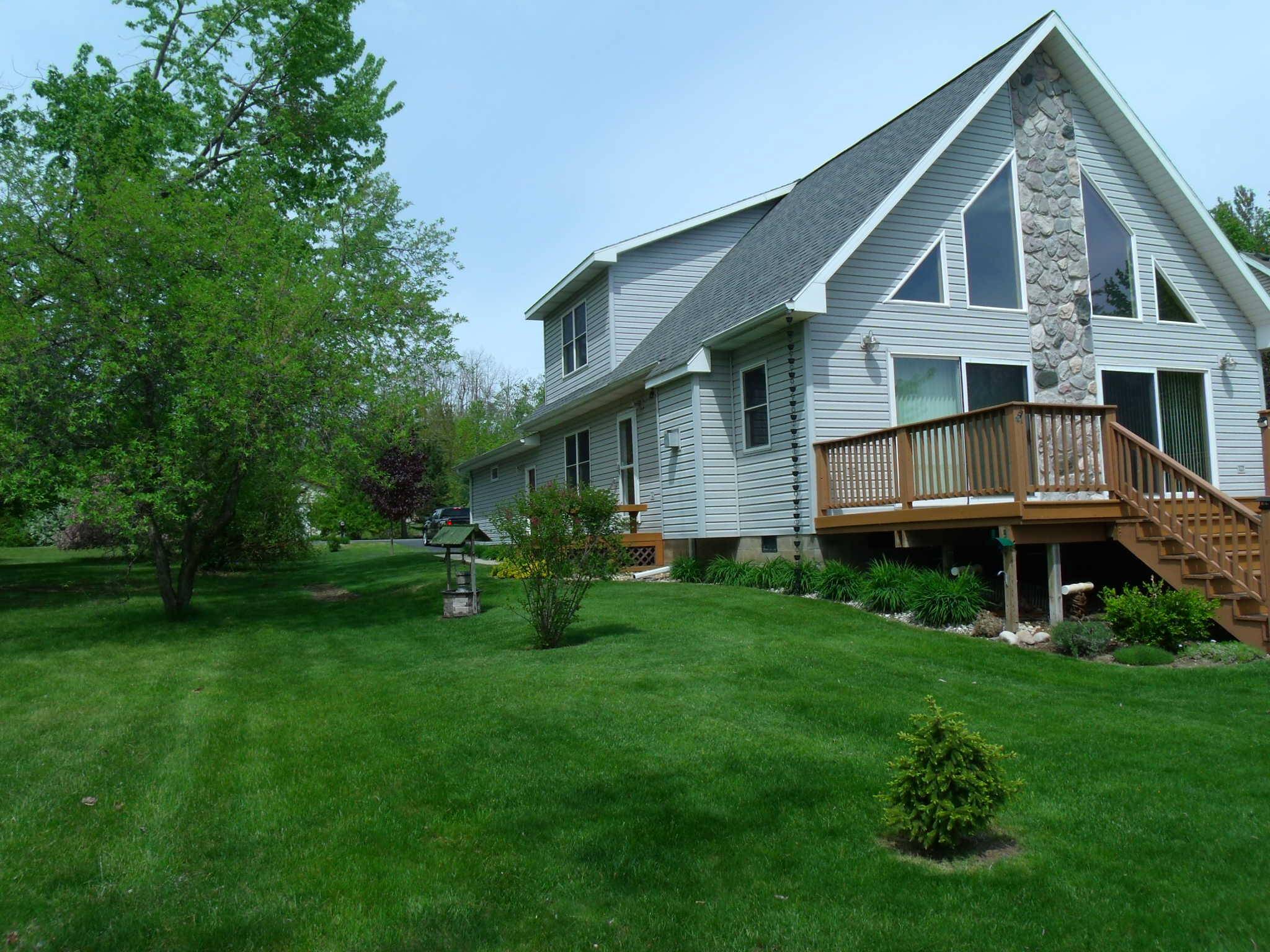 Wolverine, MI 49799,15117 Valley DR