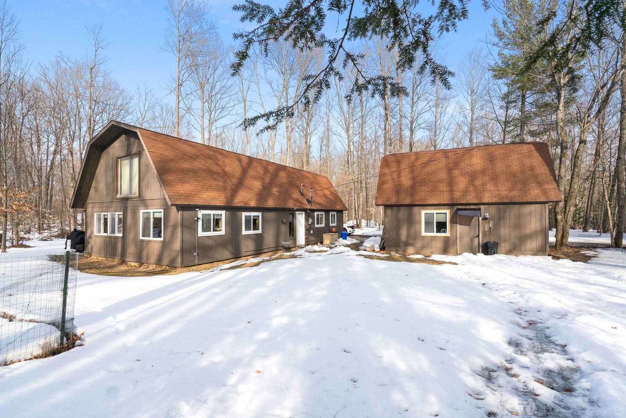 Indian River, MI 49749,1152 Old School RD