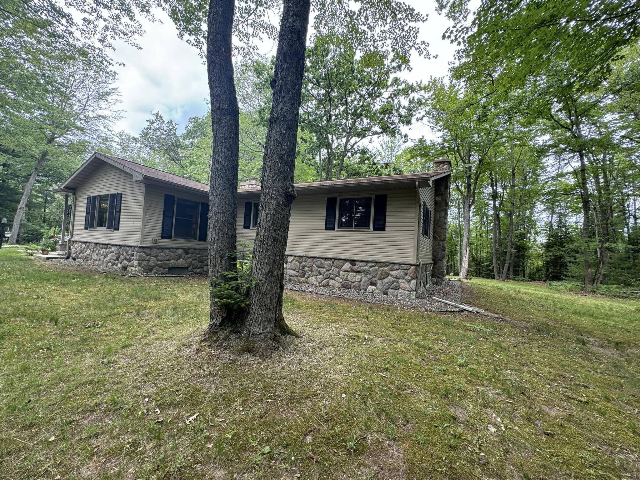 Prudenville, MI 48651,800 E Houghton Lake DR