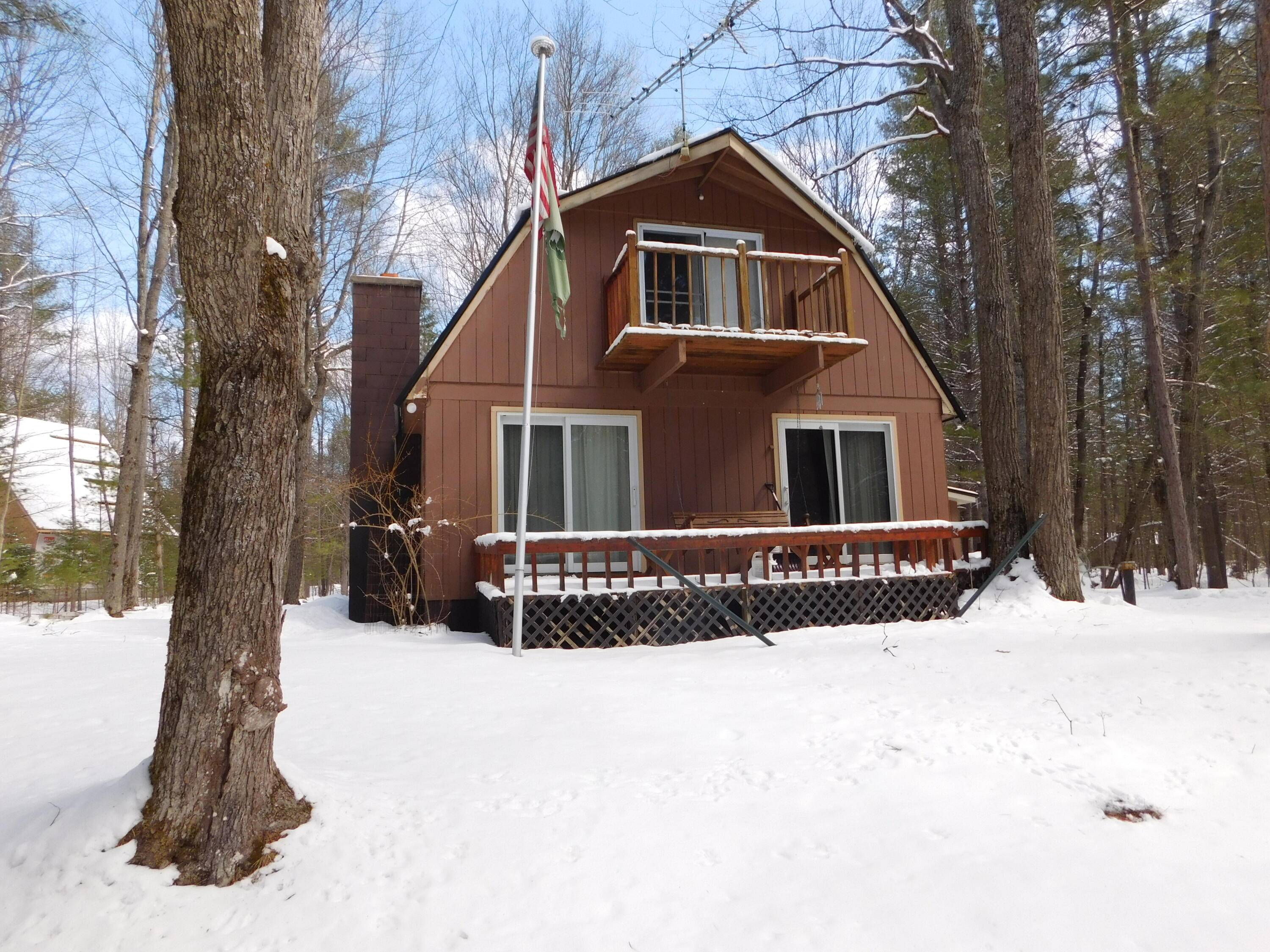 Grayling, MI 49738,277 Wendy LN
