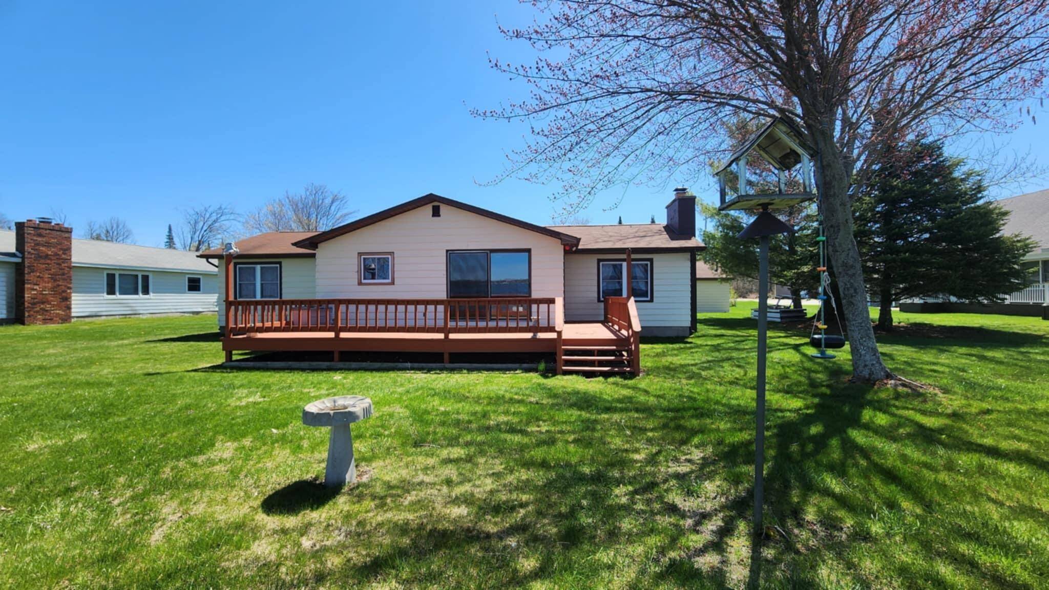 Houghton Lake, MI 48629,3113 Long Point DR