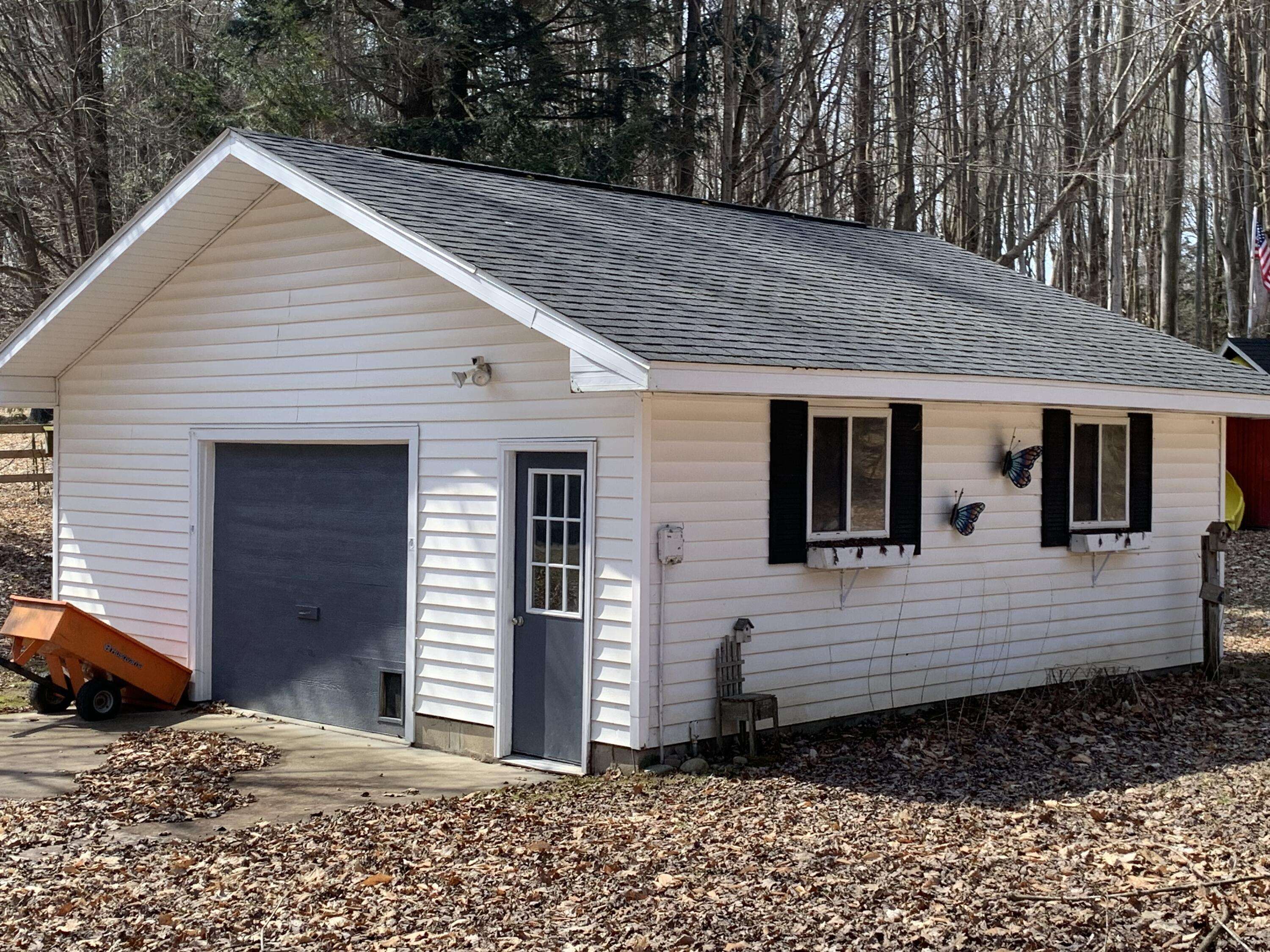 Harrisville, MI 48740,40 Serenity LN