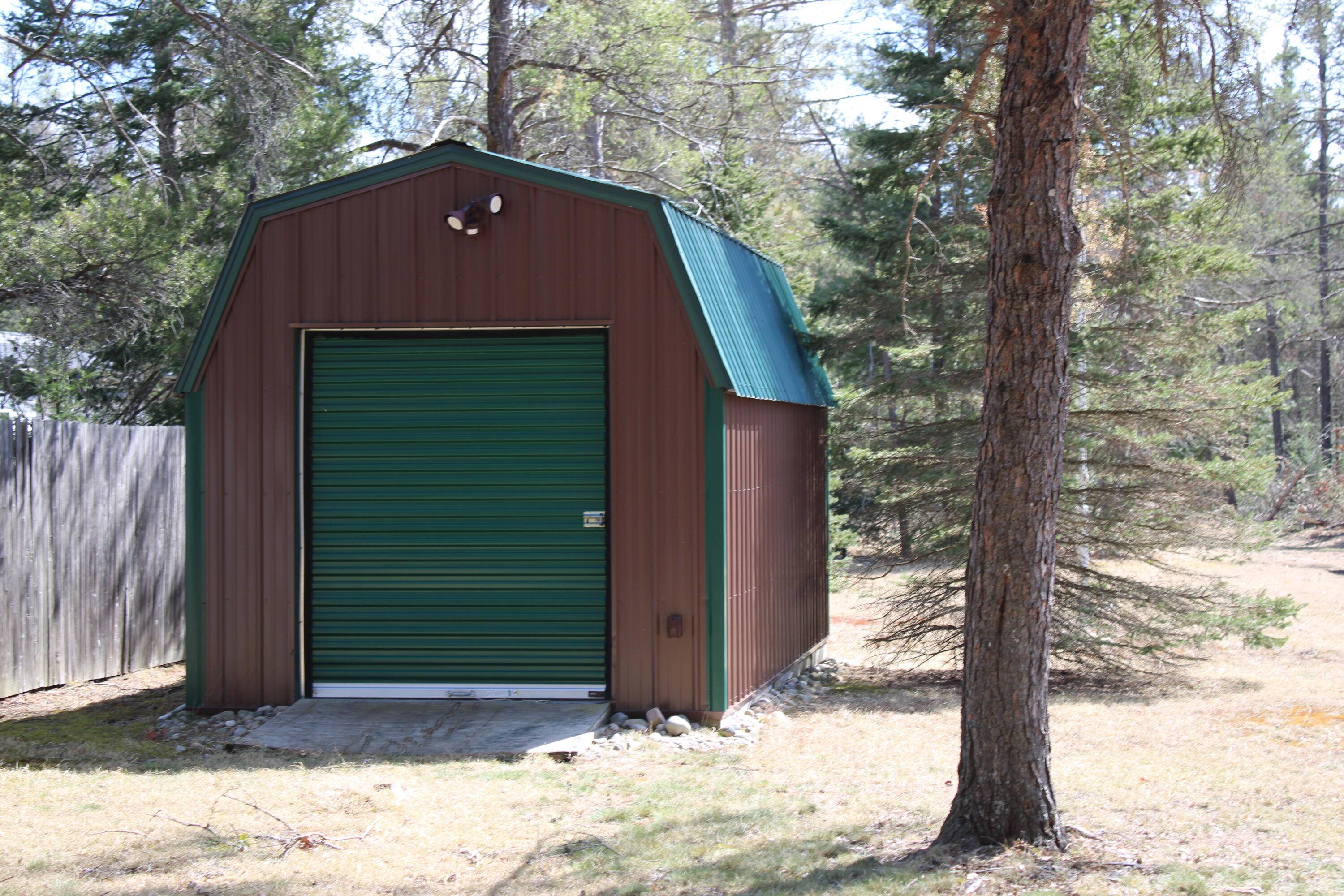 Luzerne, MI 48636,2572 W Ausable River DR
