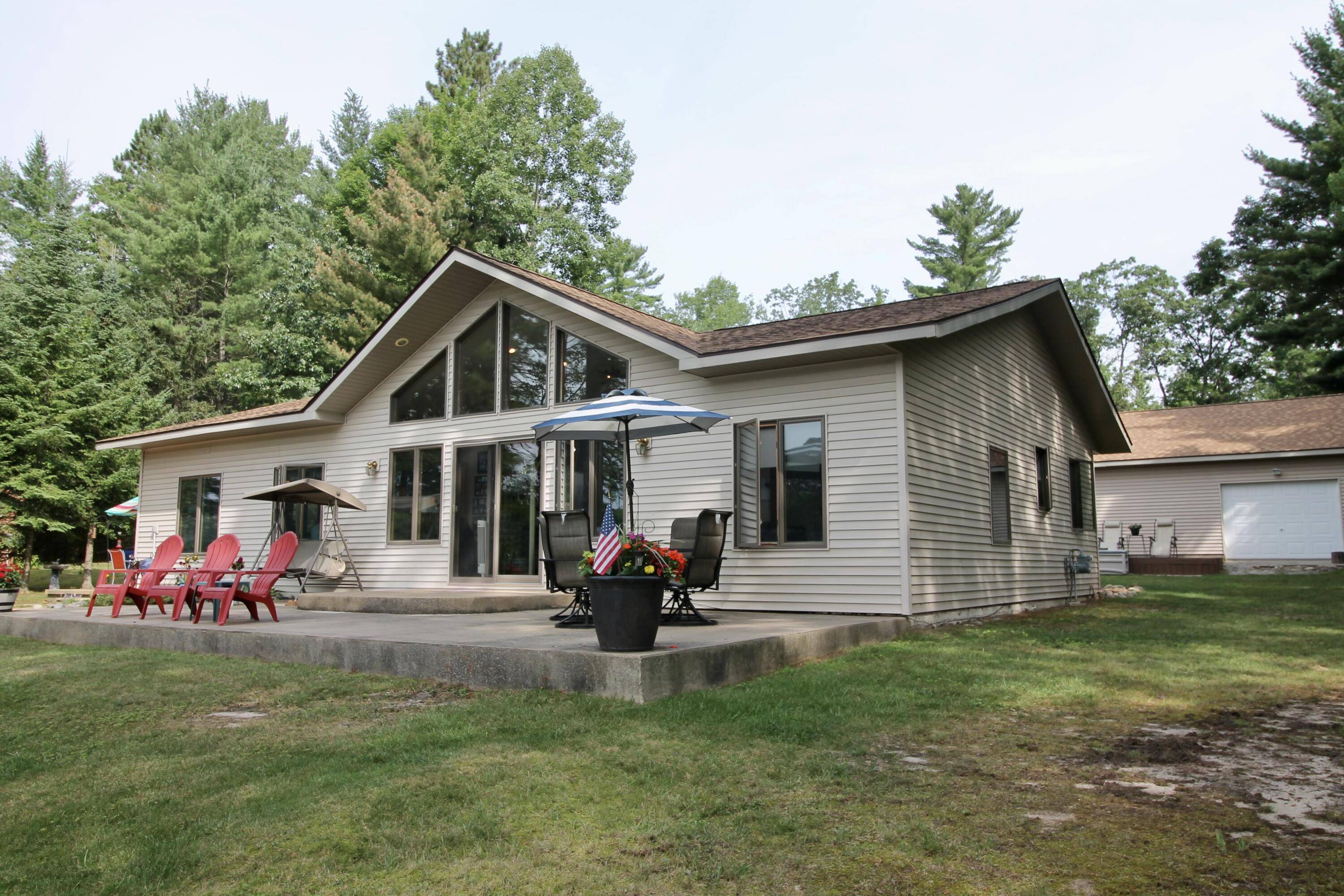 Lewiston, MI 49756,3865 S Mielke Way
