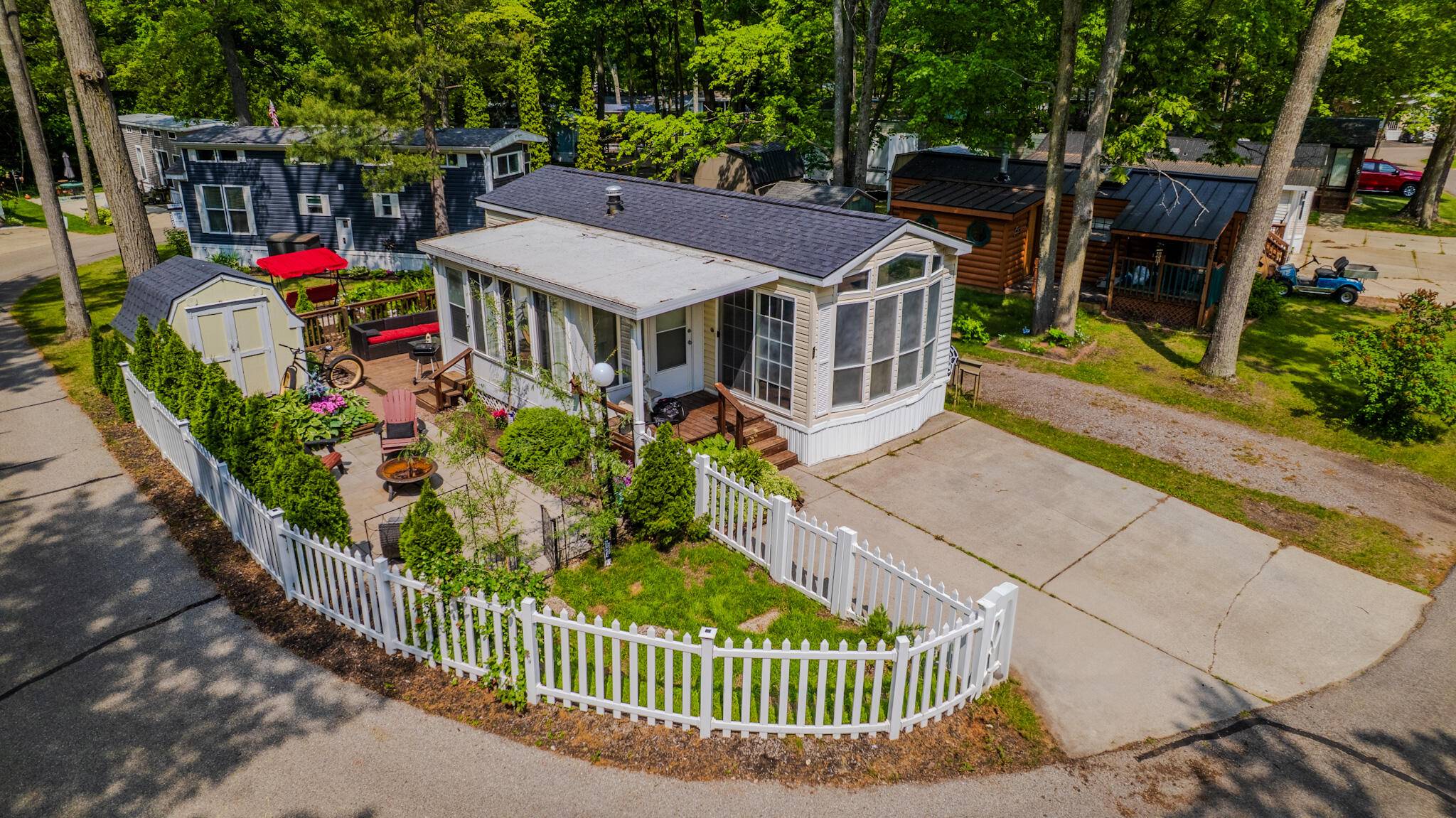 Houghton Lake, MI 48629,2757 Owens Unit 57 DR