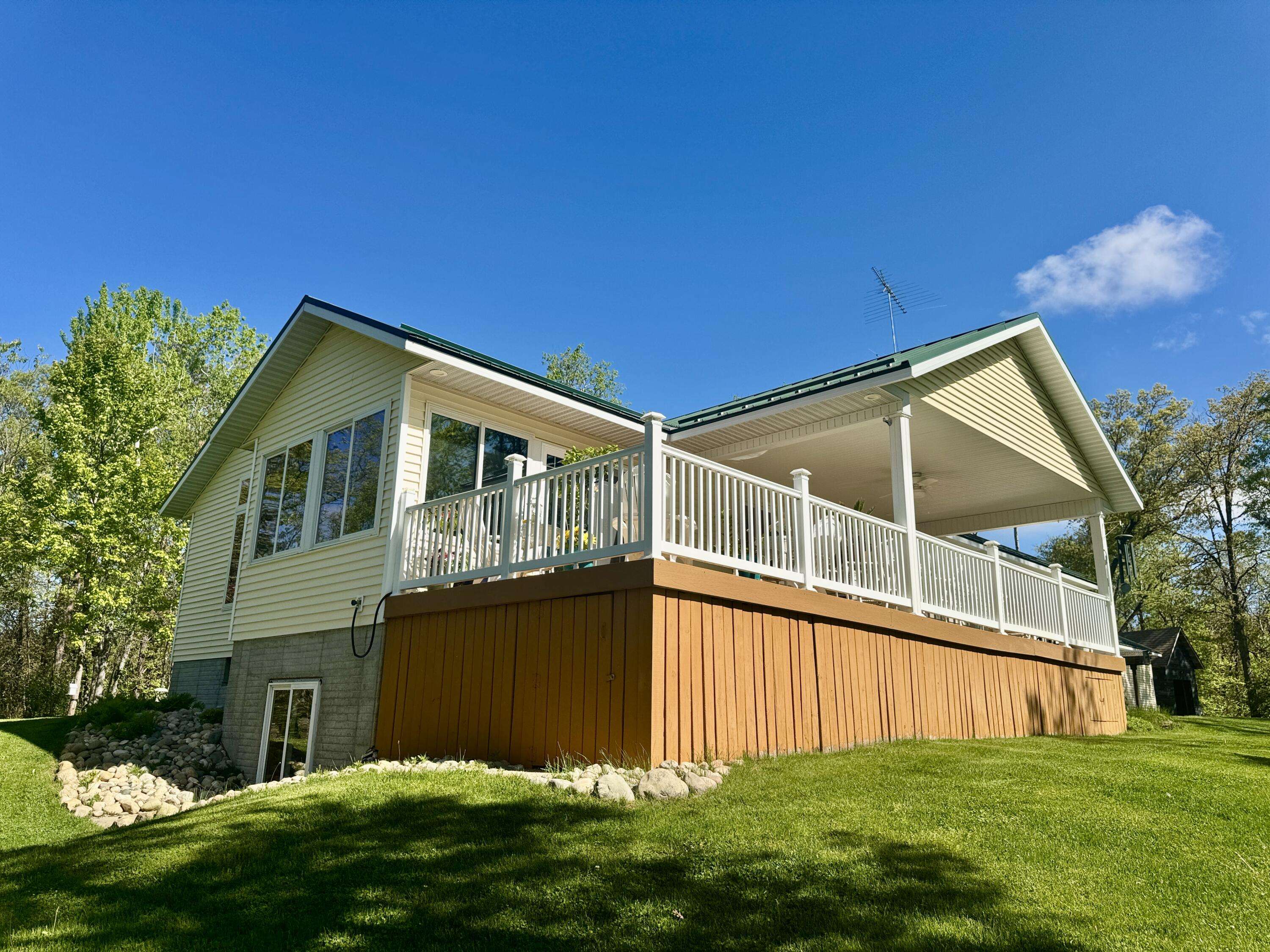 Rose City, MI 48654,870 Dalton DR