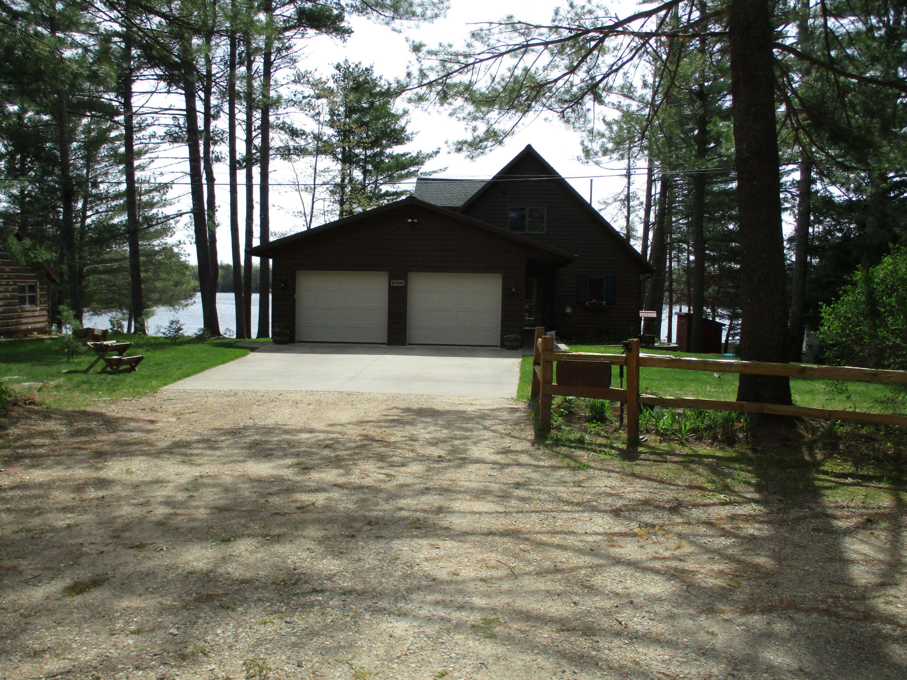 Lewiston, MI 49756,5622 Vacationland DR